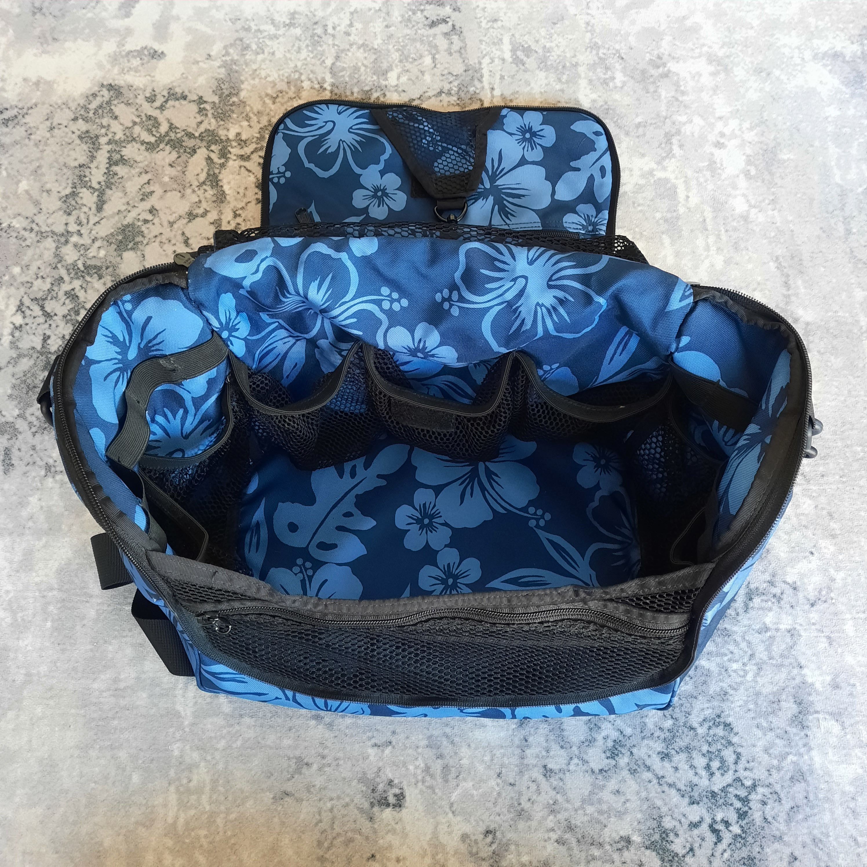 L.L. Bean 🔥L.L. bean multipocket hawaii travel sling bag Size ONE SIZE - 3 Thumbnail