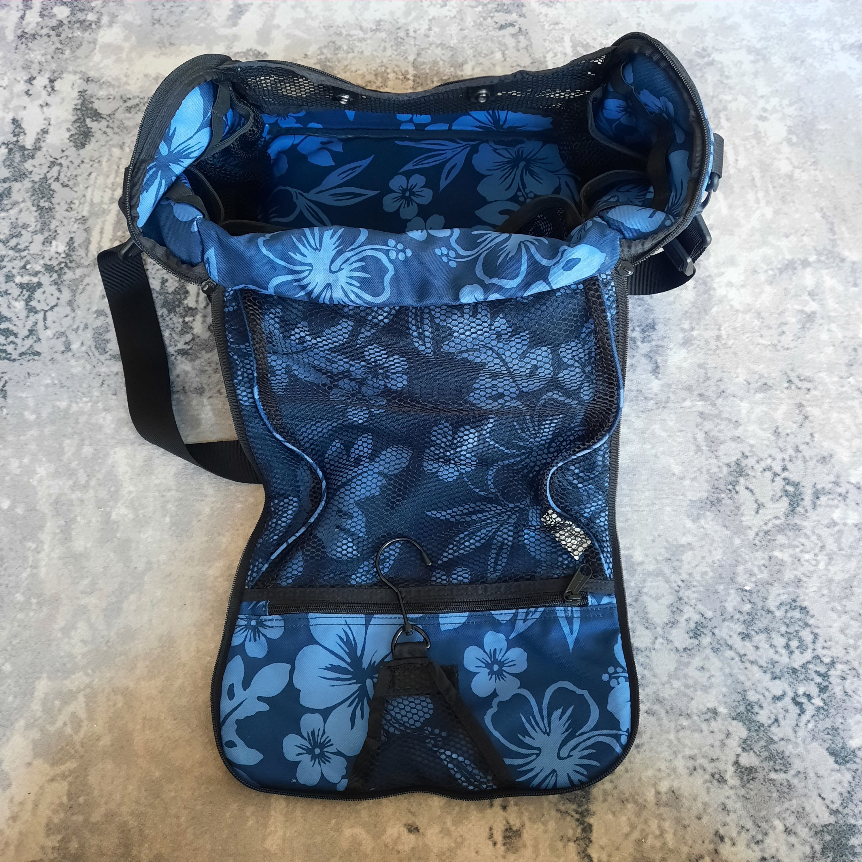 L.L. Bean 🔥L.L. bean multipocket hawaii travel sling bag Size ONE SIZE - 5 Thumbnail