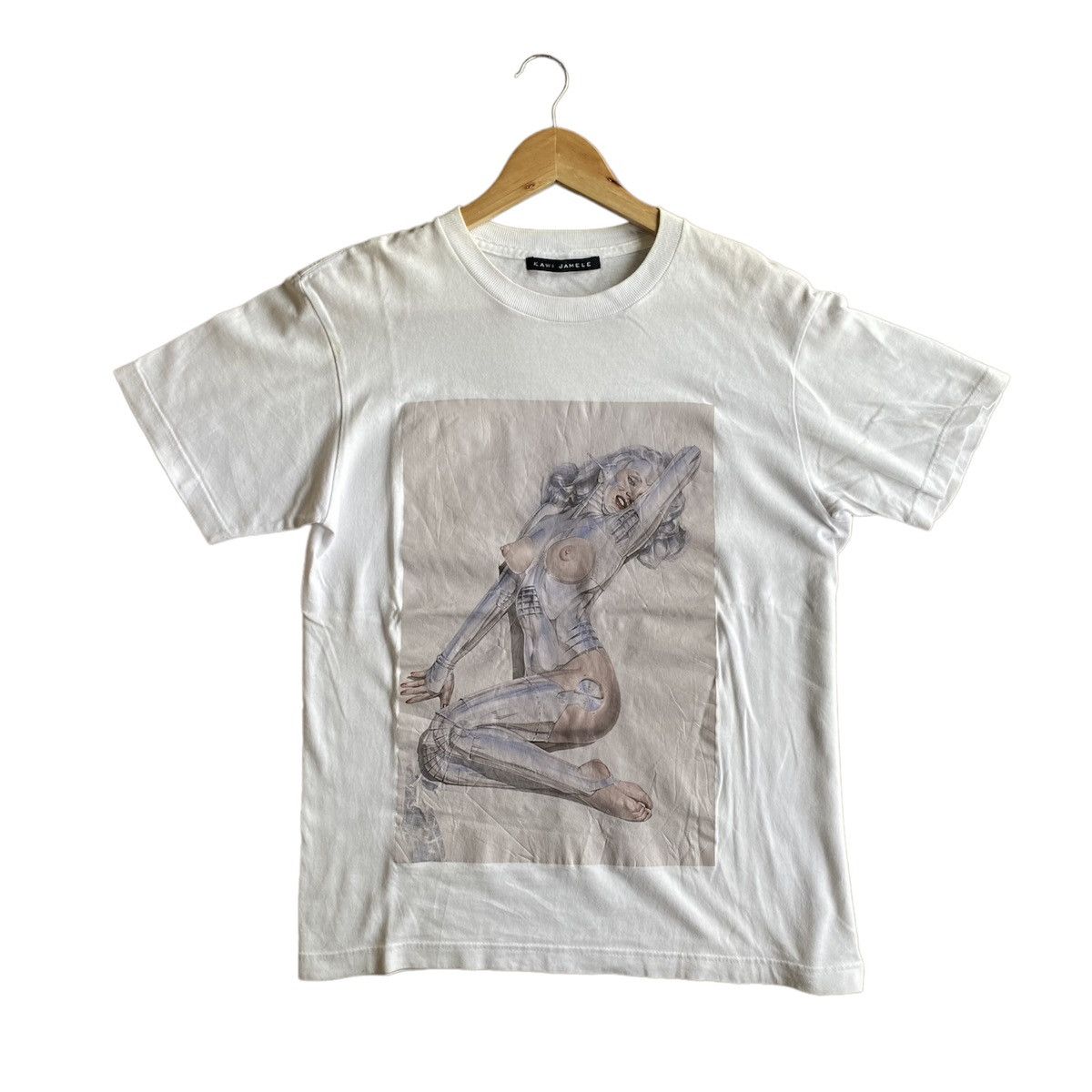 Club Sorayama Kawi Jamele Designer with Soyarama design Photo Tee Size US M / EU 48-50 / 2 - 1 Thumbnail