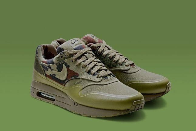 Nike Air Max Classic Bw Camo France Sp 2013 | Grailed