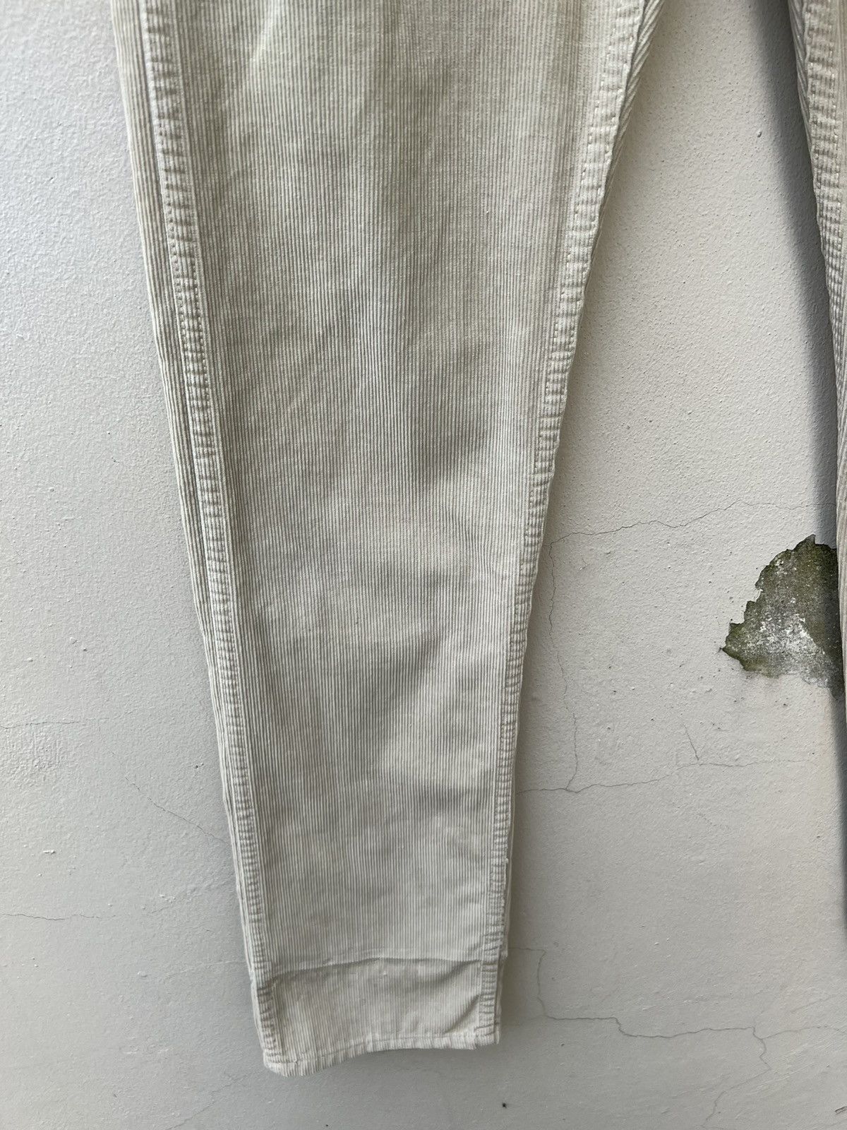 Levi's Vintage Clothing VTG 1999 LVC Levi’s Big E White Tab Corduroy Cream Jeans Size US 28 / EU 44 - 11 Thumbnail