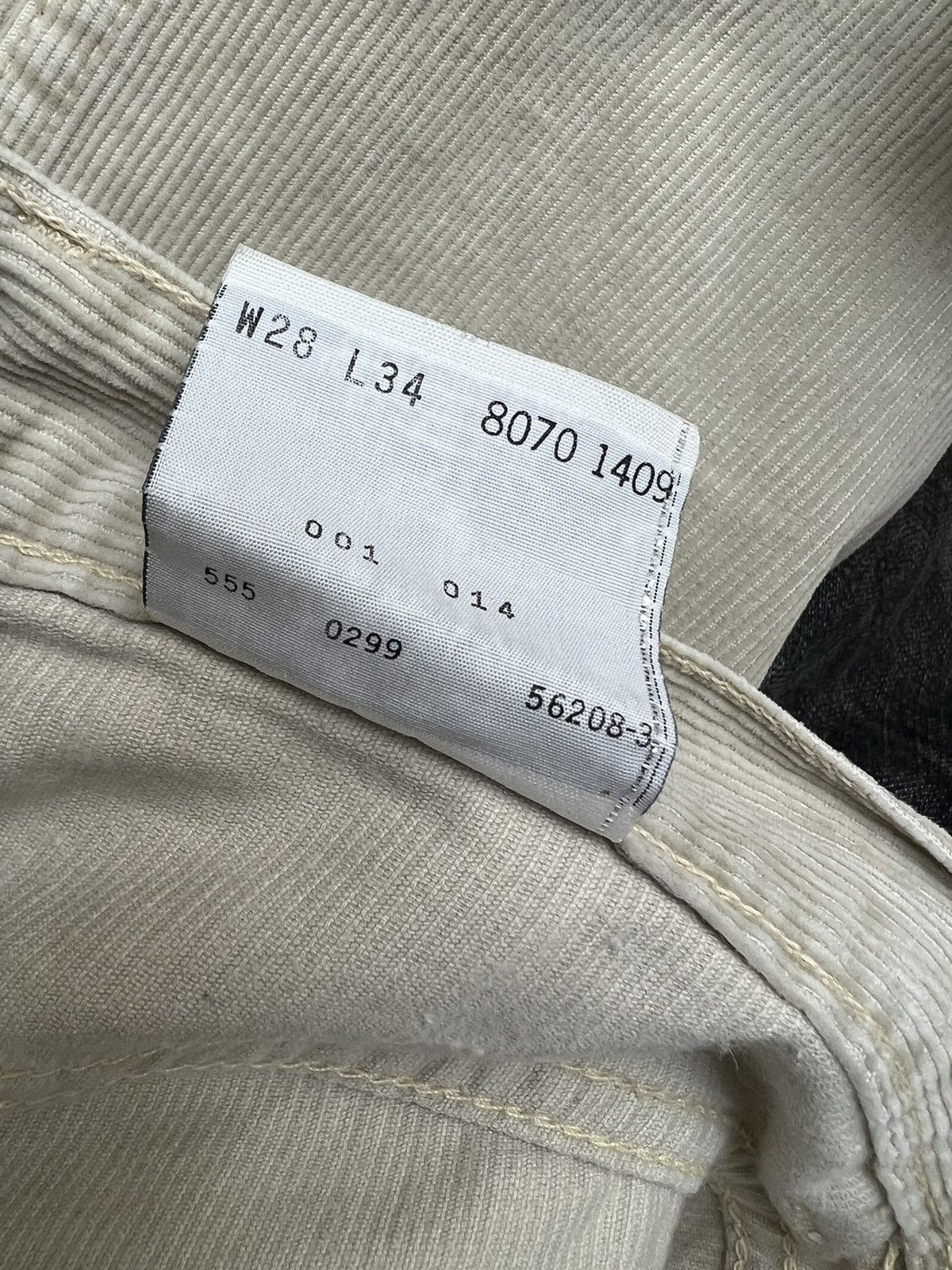 Levi's Vintage Clothing VTG 1999 LVC Levi’s Big E White Tab Corduroy Cream Jeans Size US 28 / EU 44 - 25 Thumbnail