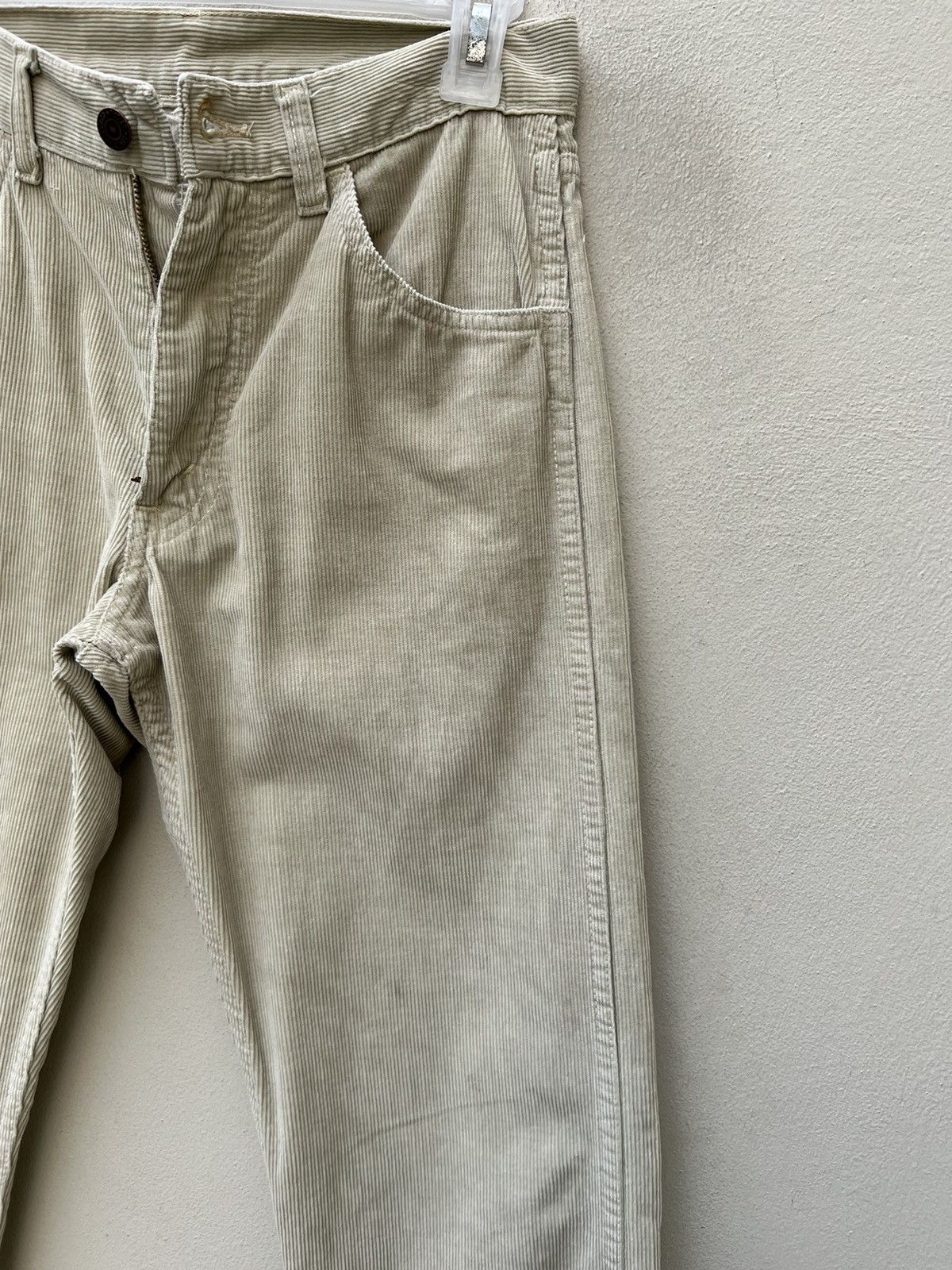 Levi's Vintage Clothing VTG 1999 LVC Levi’s Big E White Tab Corduroy Cream Jeans Size US 28 / EU 44 - 13 Thumbnail