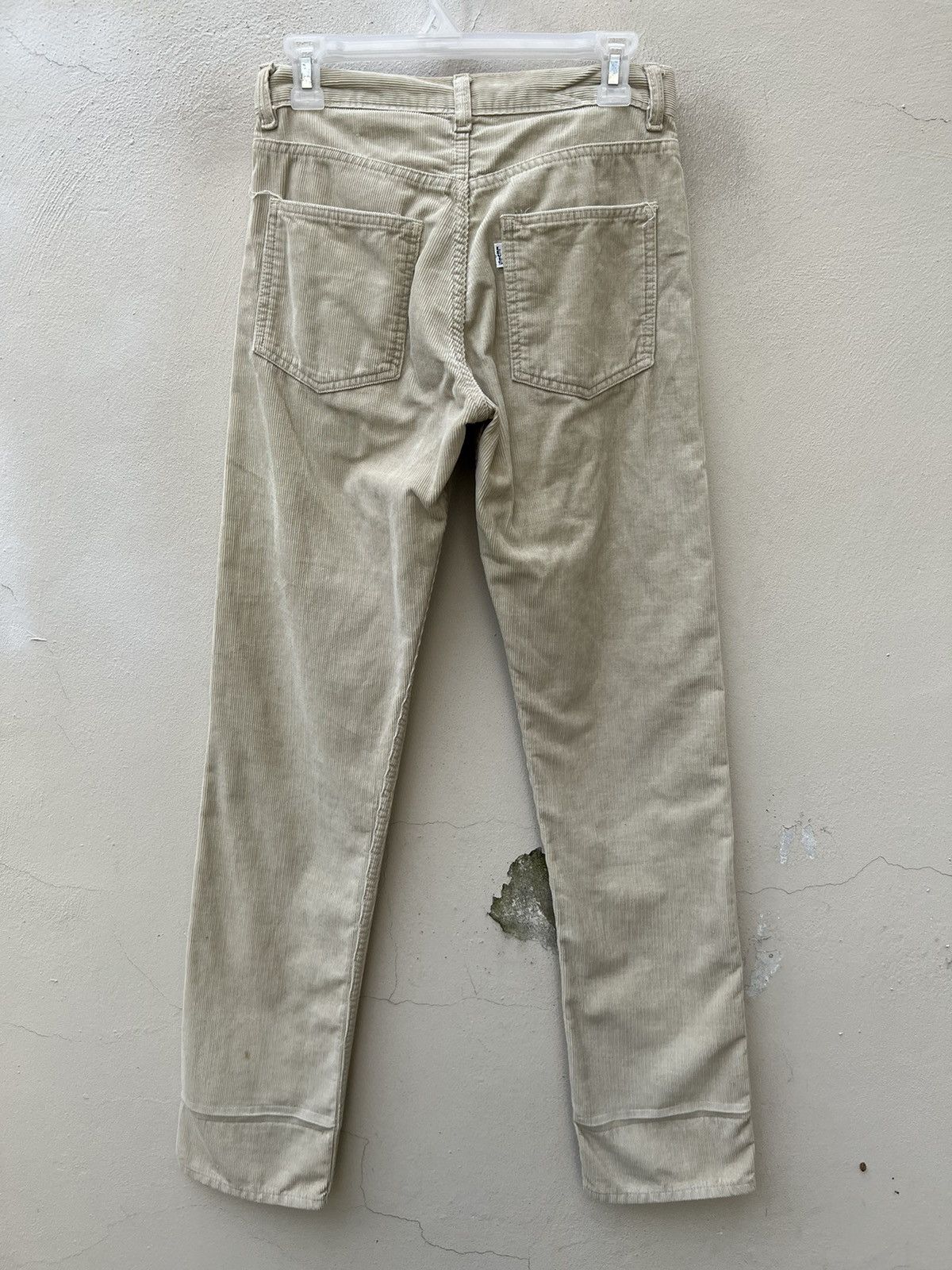 Levi's Vintage Clothing VTG 1999 LVC Levi’s Big E White Tab Corduroy Cream Jeans Size US 28 / EU 44 - 16 Thumbnail