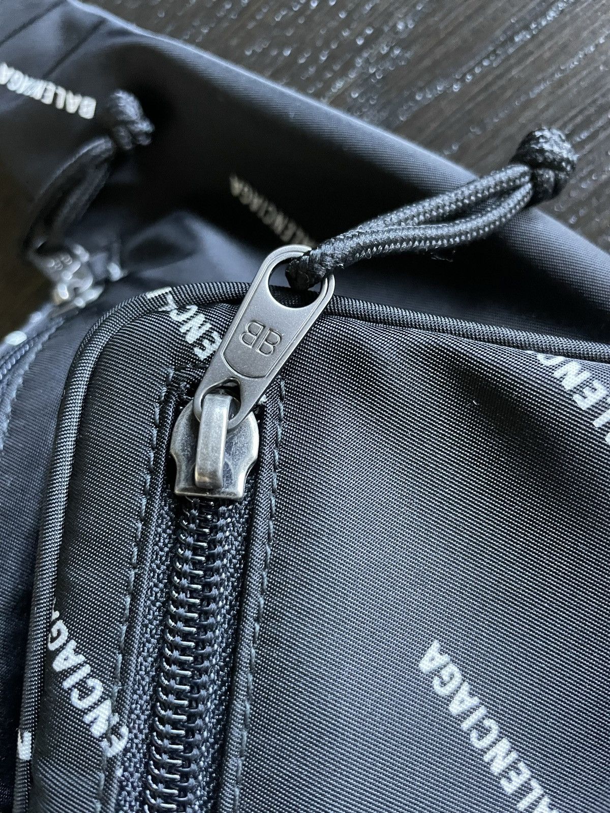 Balenciaga BALENCIAGA ALL OVER PRINT LOGO NYLON WAIST BAG Size ONE SIZE - 6 Thumbnail