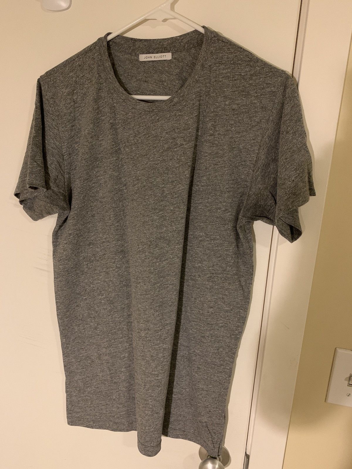 John Elliott John Elliott Classic Crew Sz M Size US M / EU 48-50 / 2 - 2 Thumbnail