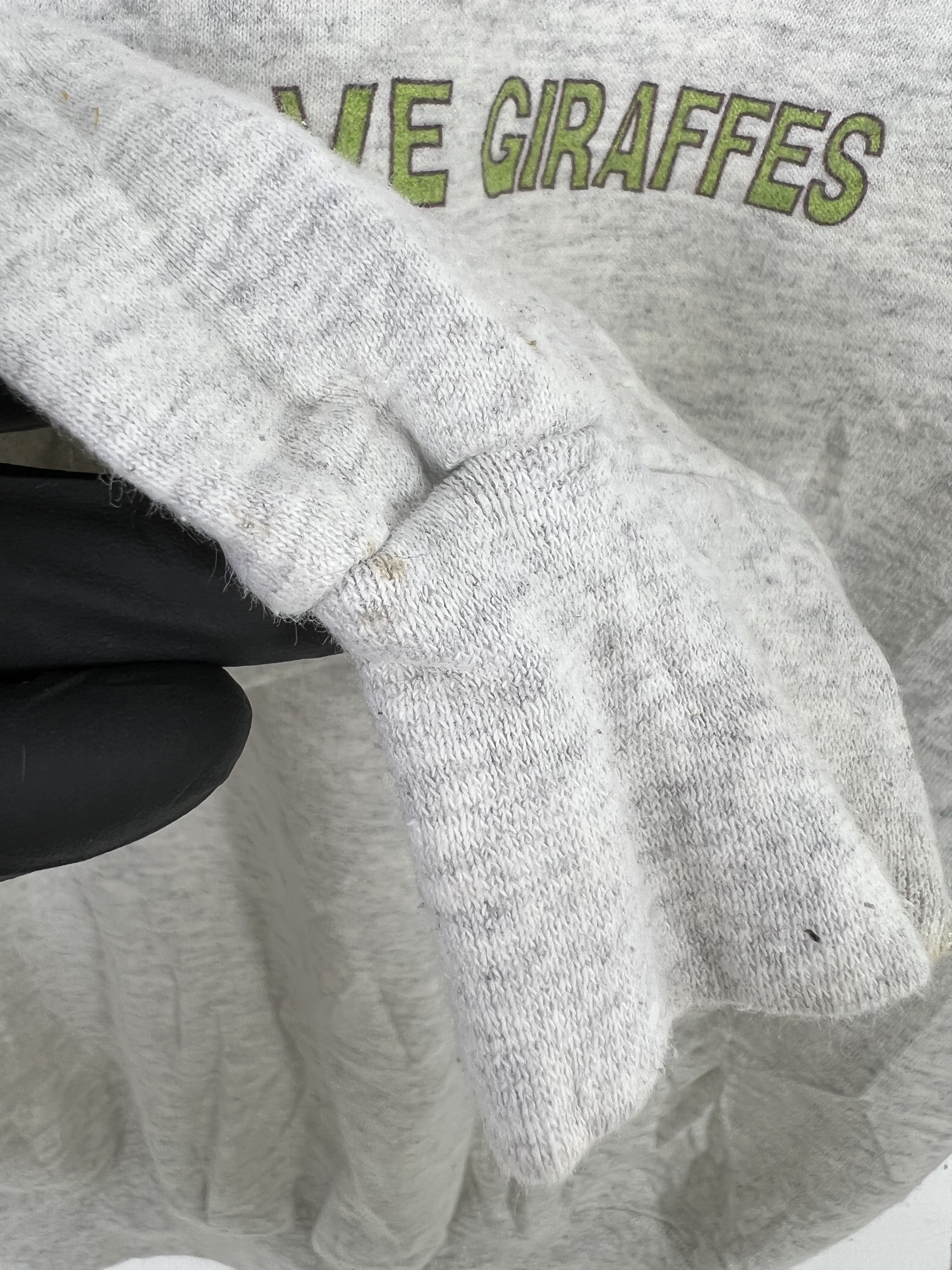 Vintage No.3393 Vintage Peace Love Giraffes sweater (S) Size S / US 4 / IT 40 - 10 Thumbnail