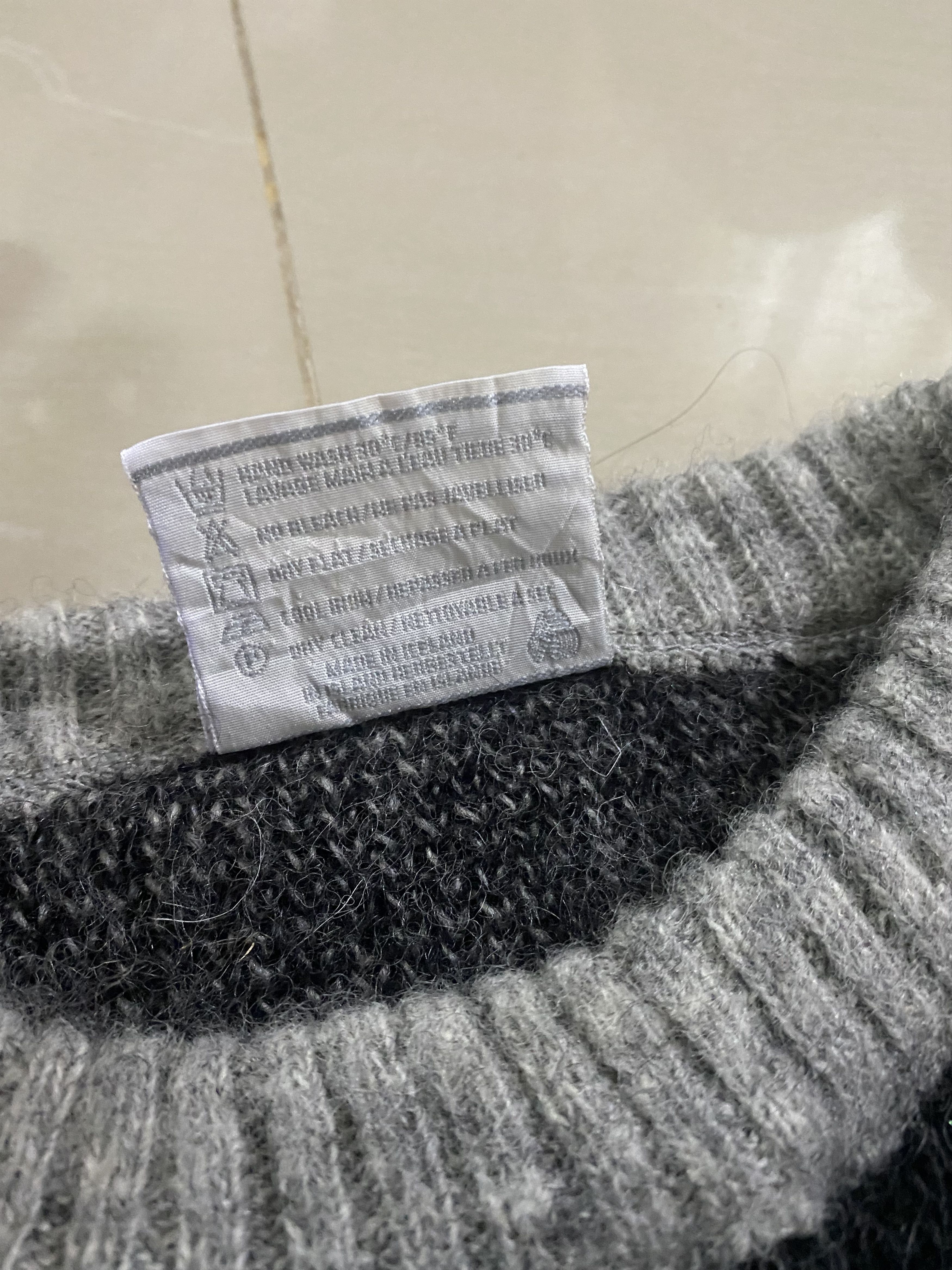 Aran Isles Knitwear Rare Icewool by Alafoss of Iceland Wool Knitwear Size US L / EU 52-54 / 3 - 4 Thumbnail