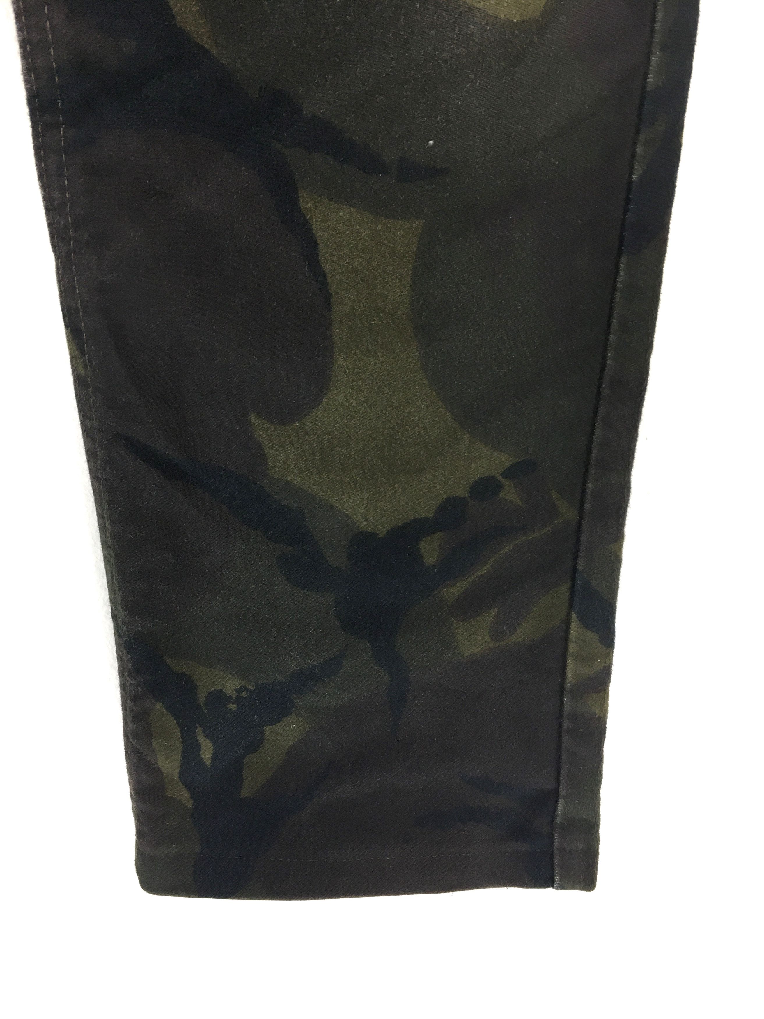 A.P.C. Vintage A.P.C. Woodland Camouflaged Denim Pants Size US 26 / EU 42 - 9 Thumbnail