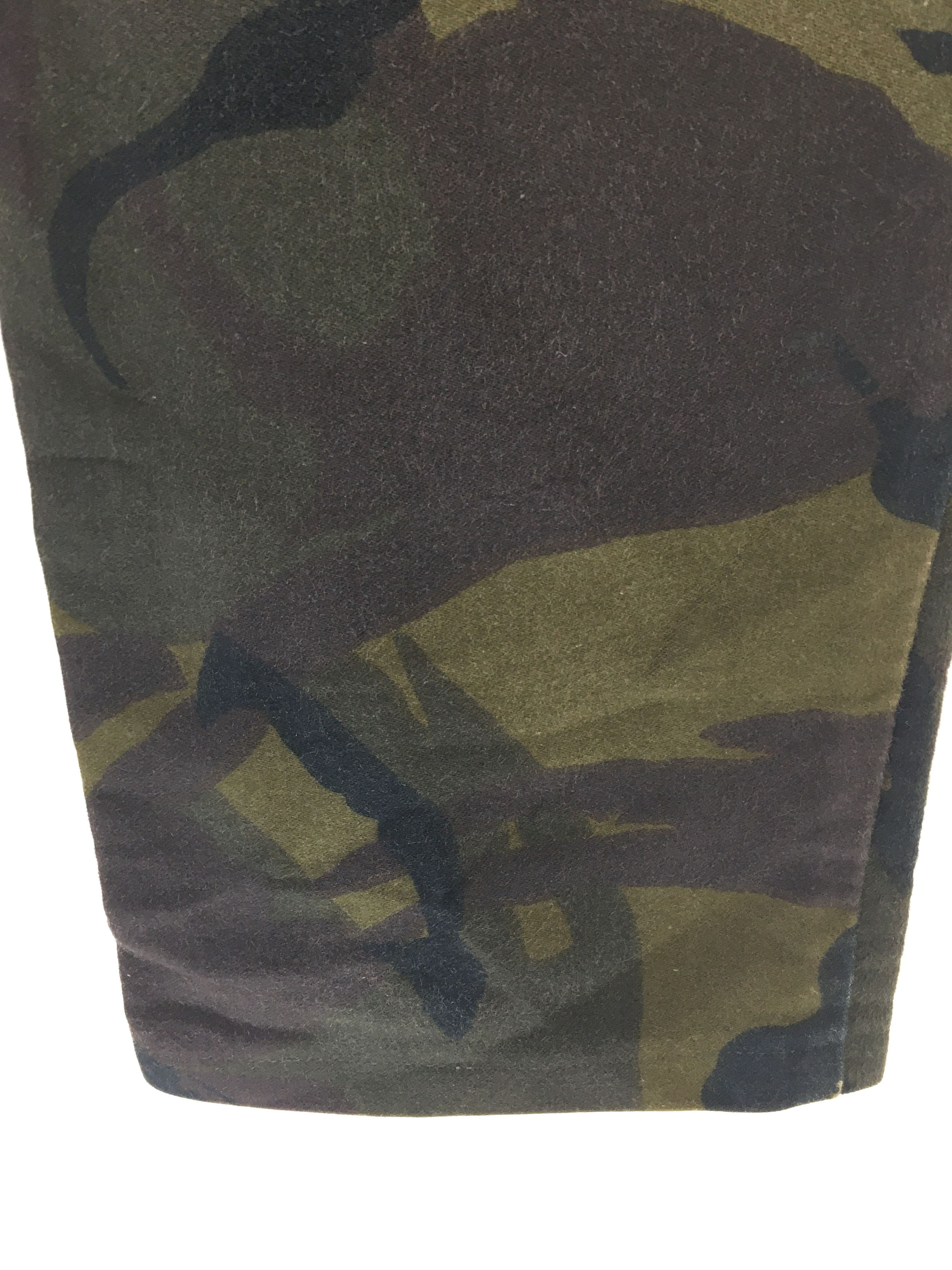 A.P.C. Vintage A.P.C. Woodland Camouflaged Denim Pants Size US 26 / EU 42 - 16 Thumbnail