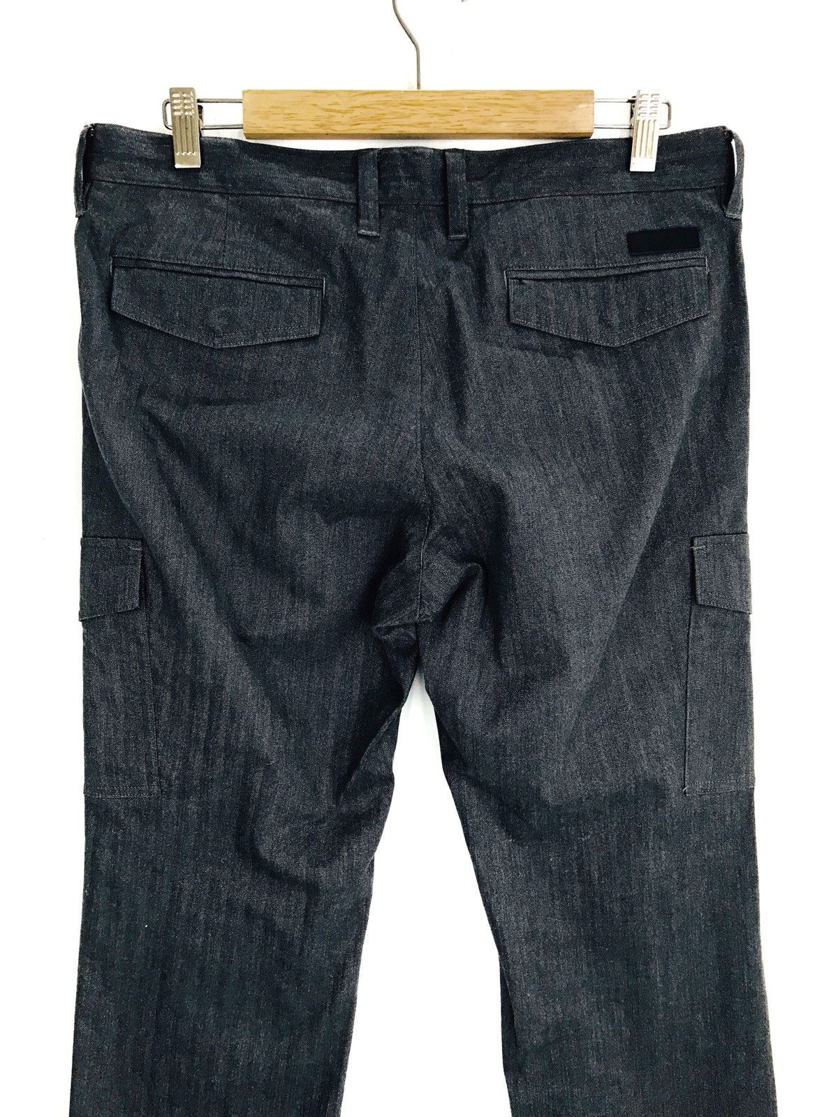 Burberry BURBERRY Black Label Herringbone Twill Striped Cargo Pants Size US 32 / EU 48 - 9 Thumbnail