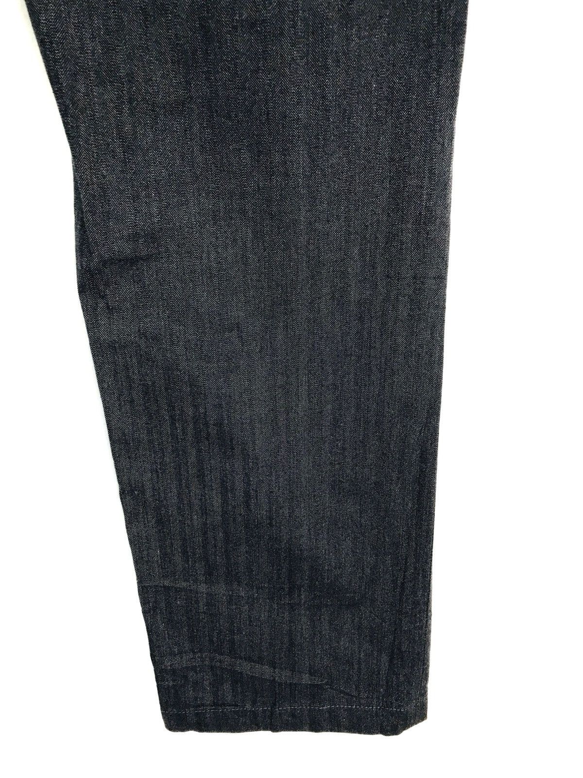 Burberry BURBERRY Black Label Herringbone Twill Striped Cargo Pants Size US 32 / EU 48 - 11 Thumbnail