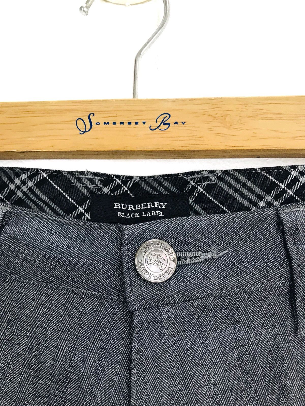 Burberry BURBERRY Black Label Herringbone Twill Striped Cargo Pants Size US 32 / EU 48 - 7 Thumbnail
