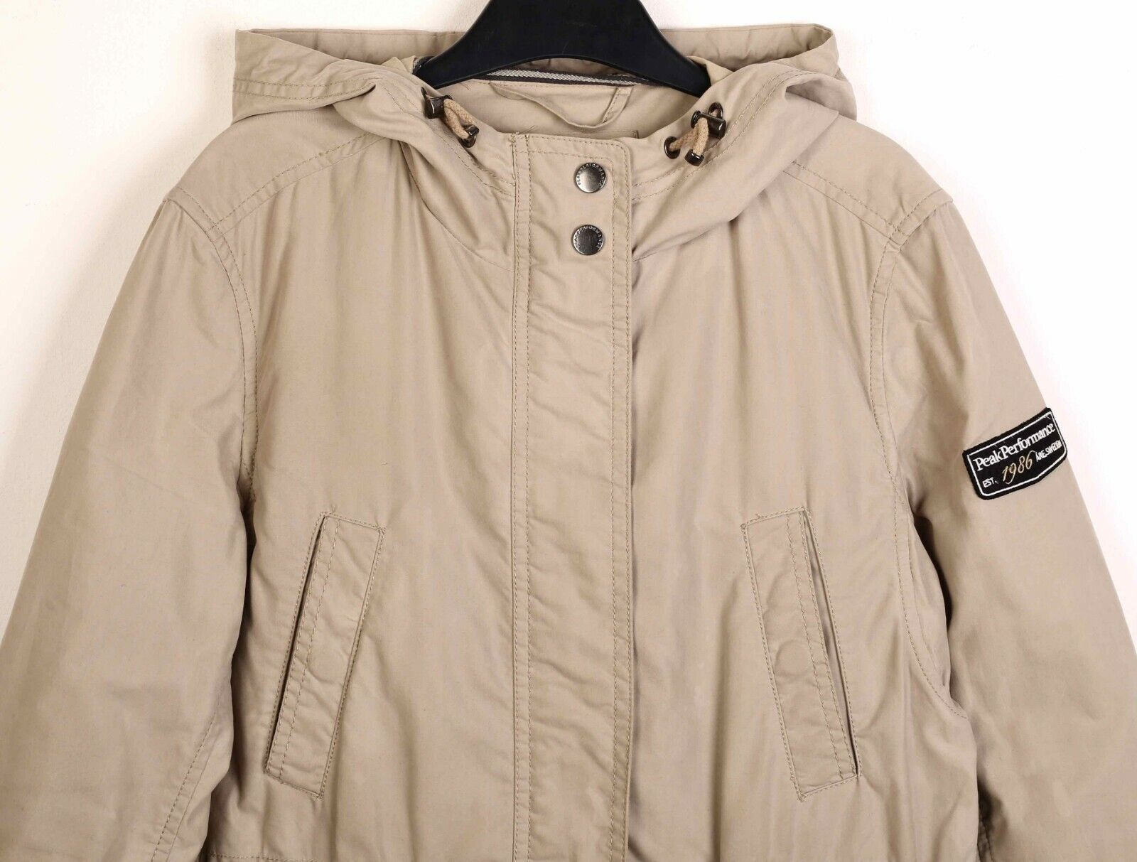 Peak Performance Women's S Jacket Coat Hooded Parka Raincoat Outdoor Size S / US 4 / IT 40 - 2 Thumbnail
