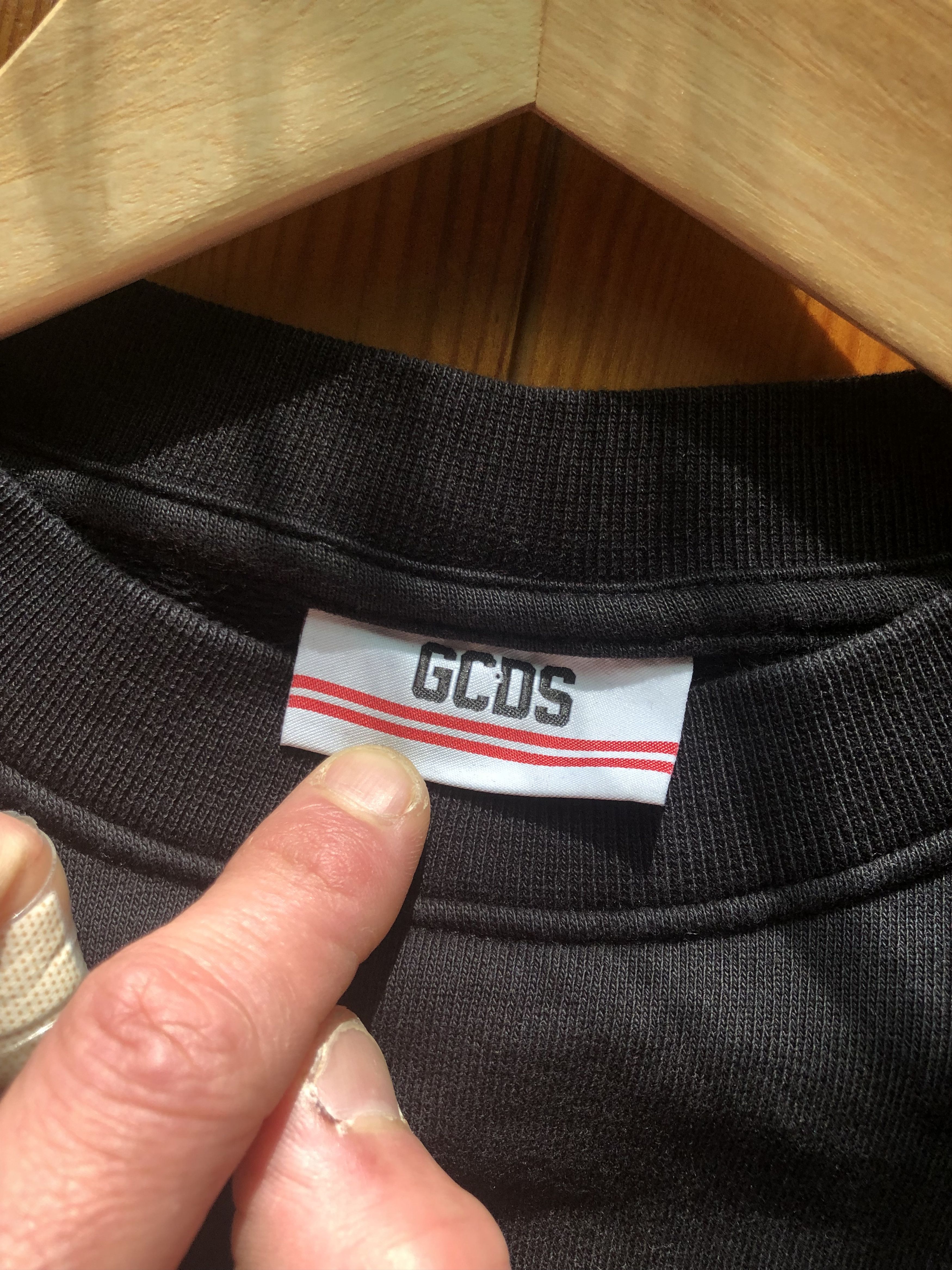 GCDS GCDS Band Logo Crewneck Size US M / EU 48-50 / 2 - 11 Thumbnail