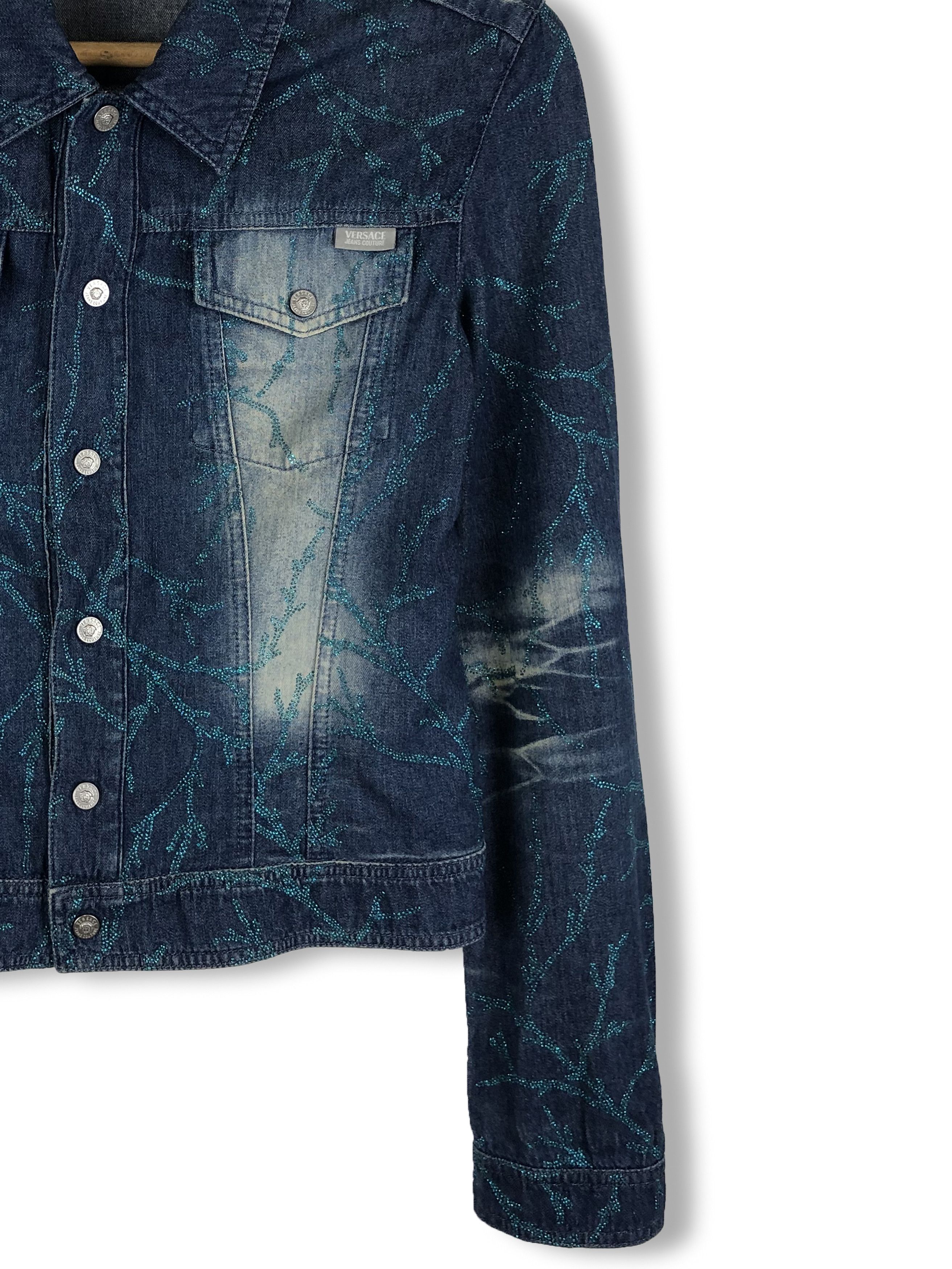 Versace Vintage VERSACE Washed Denim Blue Jacket M94 Size US S / EU 44-46 / 1 - 2 Thumbnail