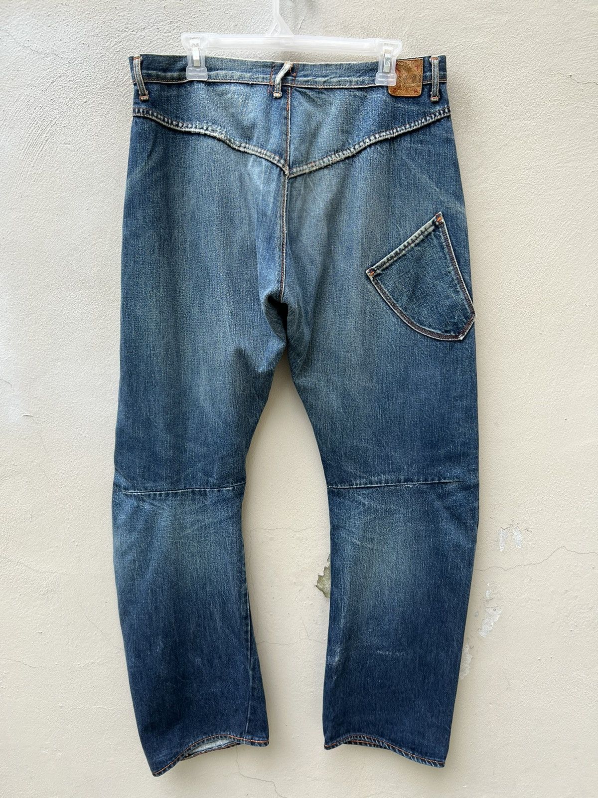 Hiroshi Kato Vintage KATO Japan Fade Blue Denim Selvedge Trashed Jeans Size US 34 / EU 50 - 19 Thumbnail