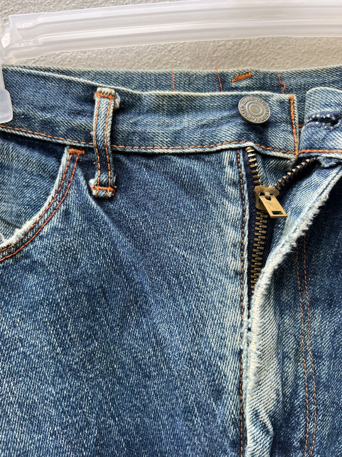 Hiroshi Kato Vintage KATO Japan Fade Blue Denim Selvedge Trashed Jeans Size US 34 / EU 50 - 9 Thumbnail