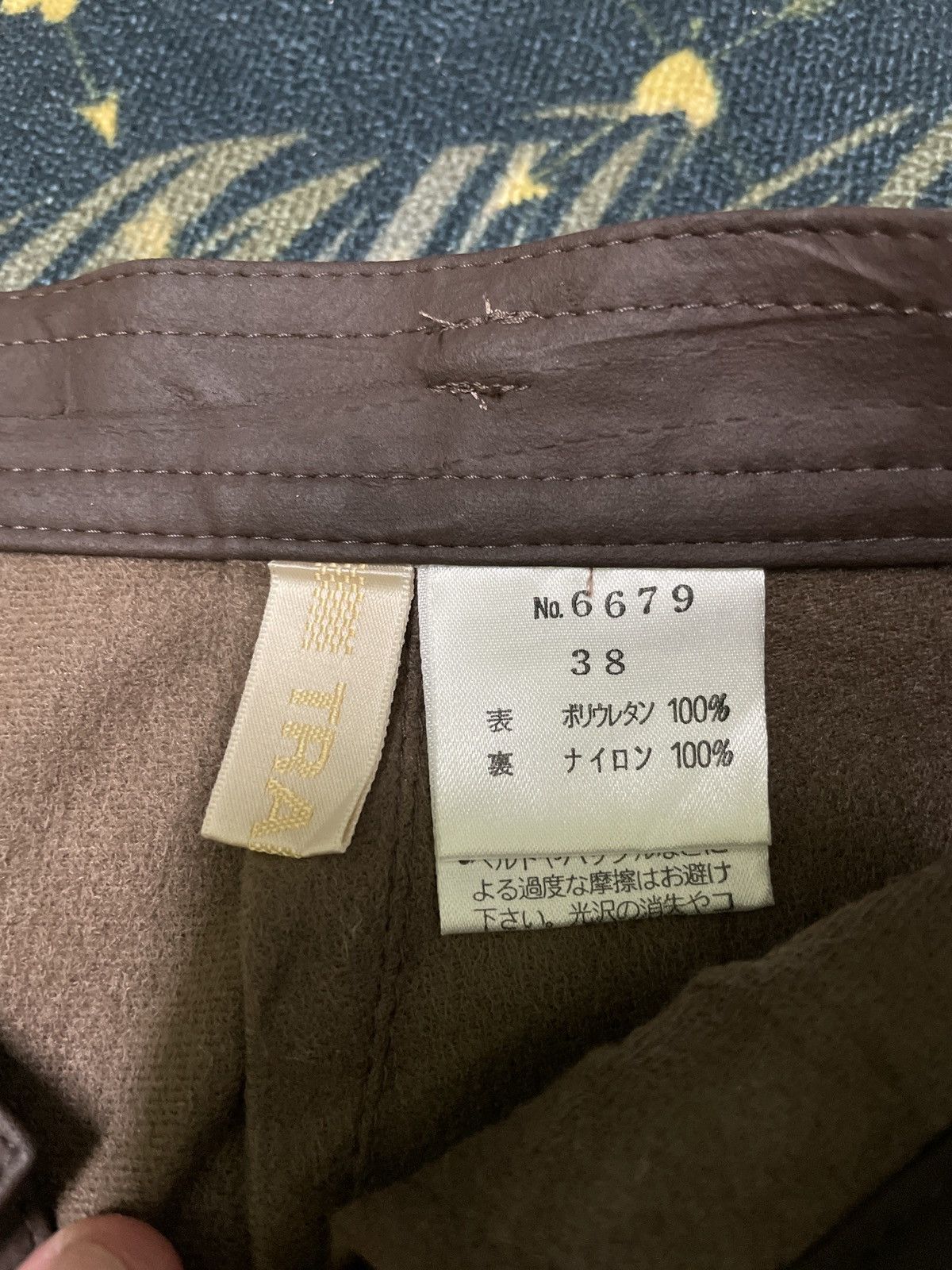 Designer × Japanese Brand × Vintage Vintage semi leather pants Size US 38 / EU 54 - 4 Thumbnail