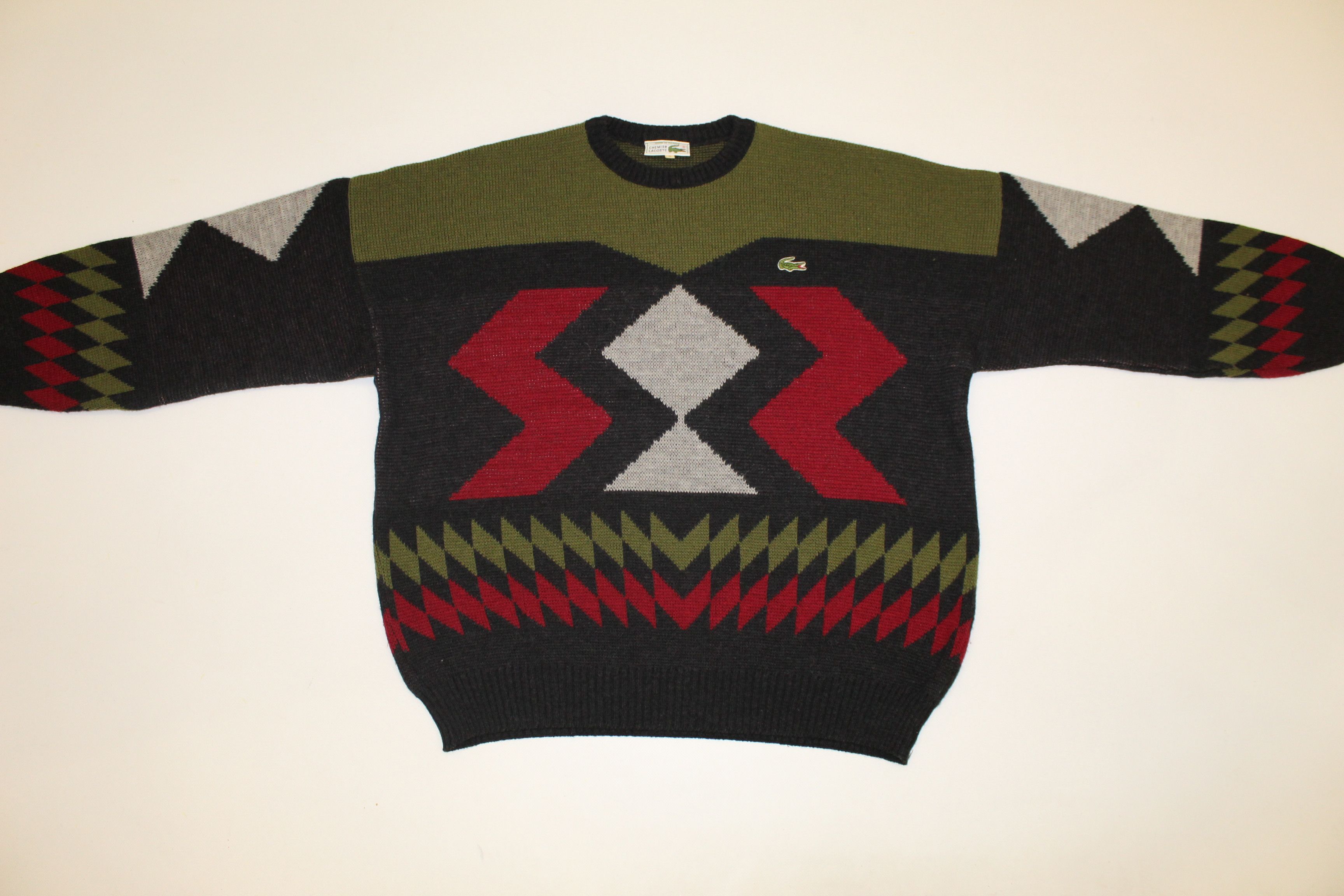 Lacoste 💥RARE💥 Chemise Lacoste Native Pattern Knit Crew Sweater Size US XXL / EU 58 / 5 - 2 Thumbnail