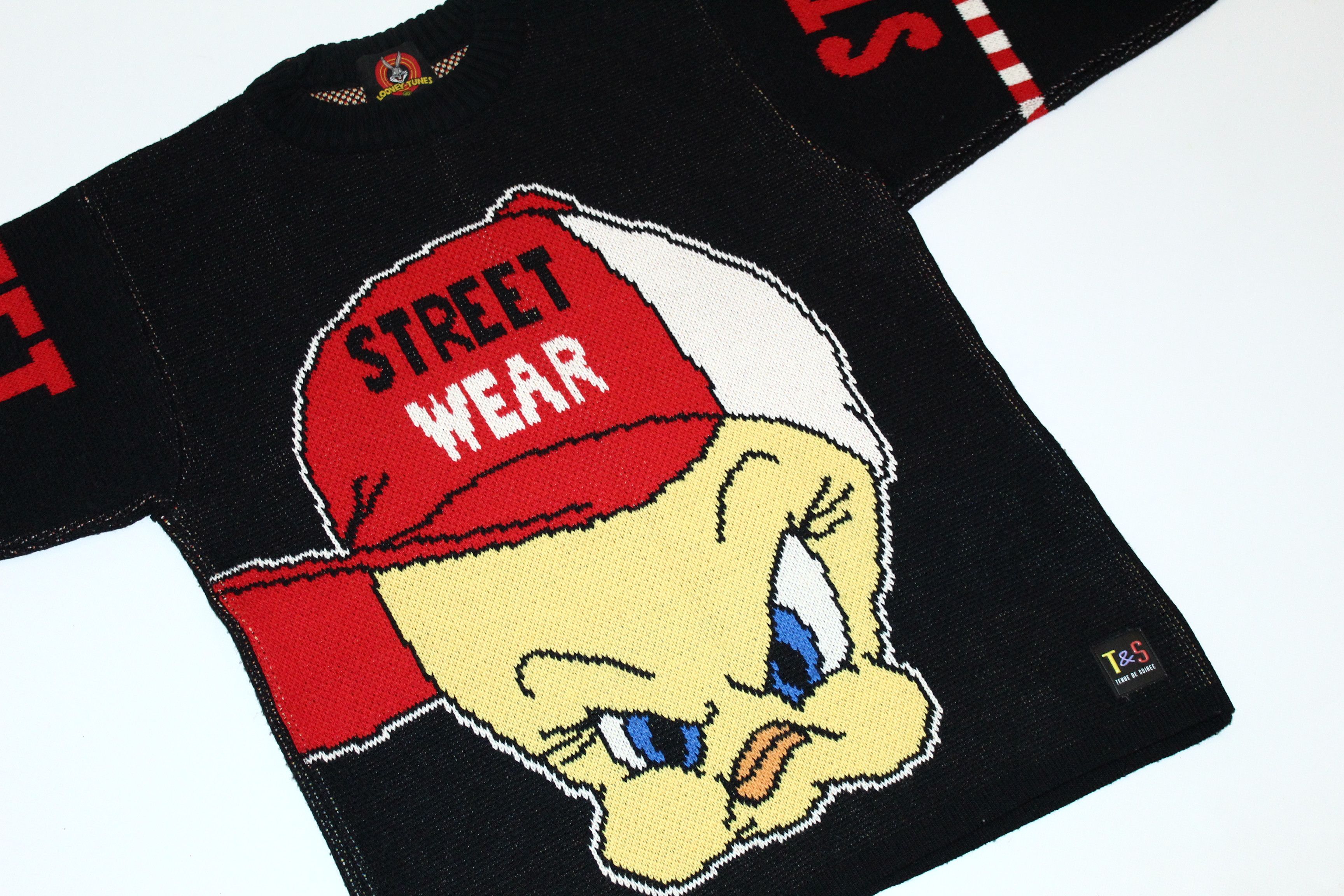 Vision Streetwear 🔥🔥🔥 RARE 90s Big Tweety Bird Knitted Jacquard Sweater Size US XL / EU 56 / 4 - 4 Thumbnail