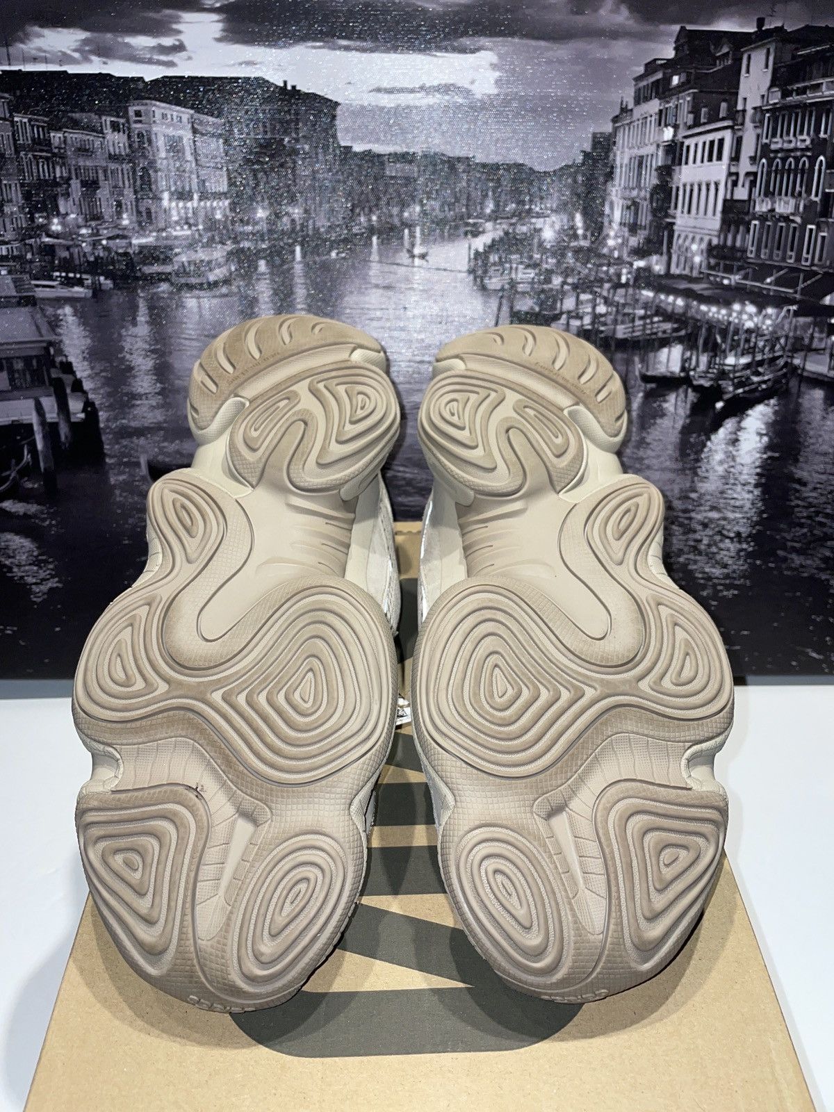 Jordan Brand Yezzy 500 ‘Taupe Light’ Size US 10.5 / EU 43-44 - 7 Thumbnail