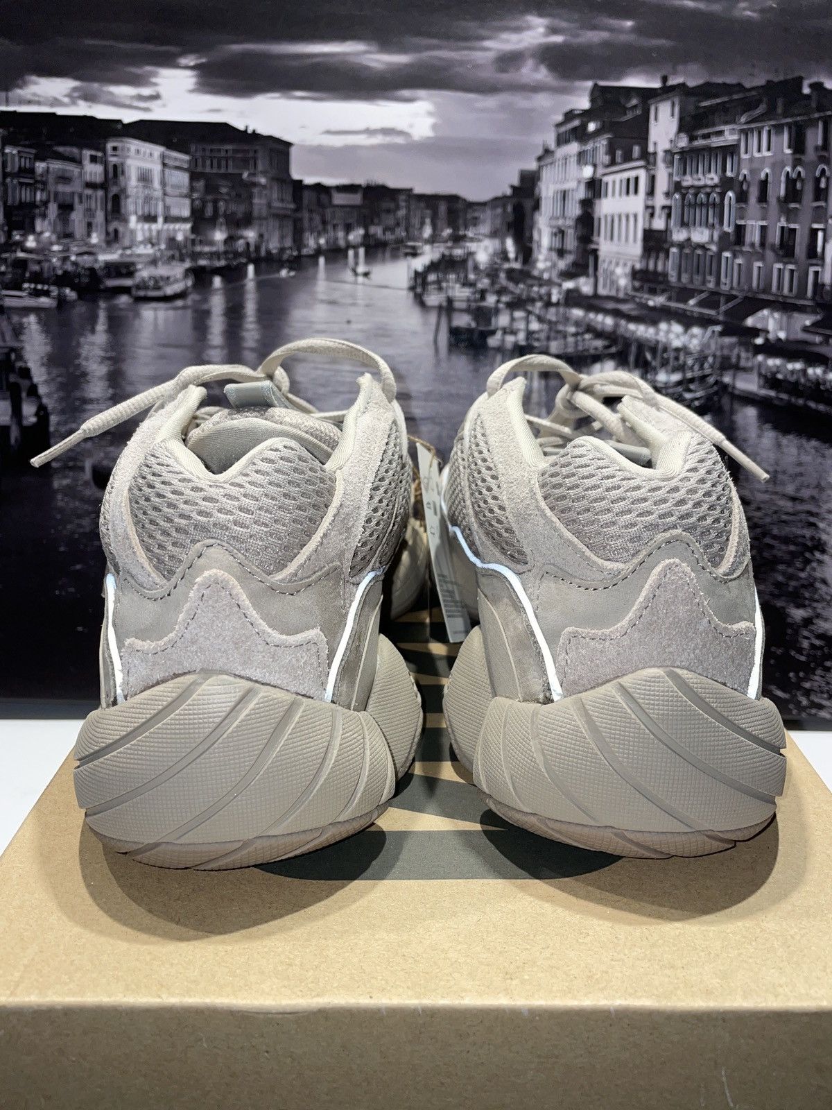 Jordan Brand Yezzy 500 ‘Taupe Light’ Size US 10.5 / EU 43-44 - 4 Thumbnail