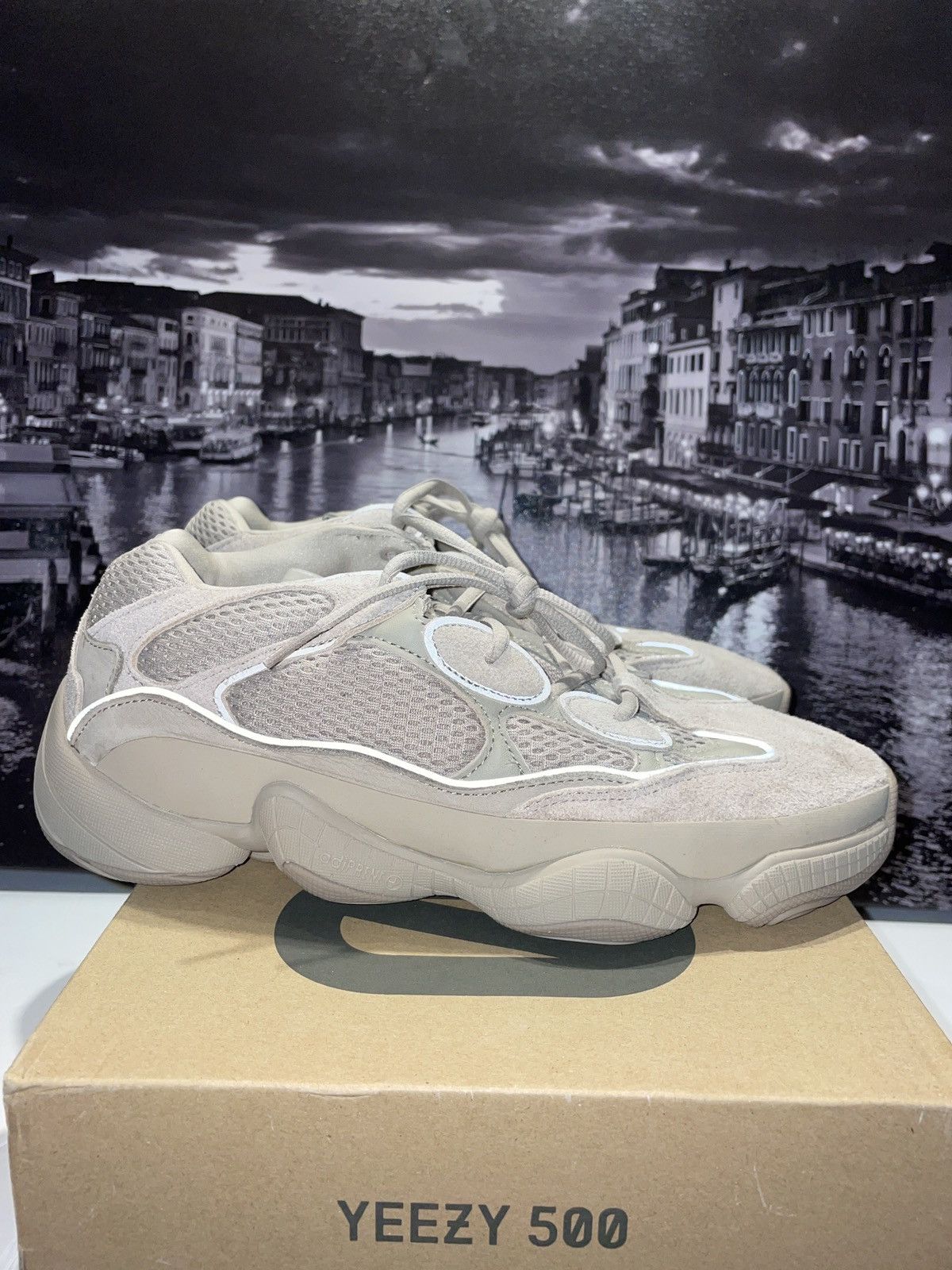 Jordan Brand Yezzy 500 ‘Taupe Light’ Size US 10.5 / EU 43-44 - 2 Thumbnail