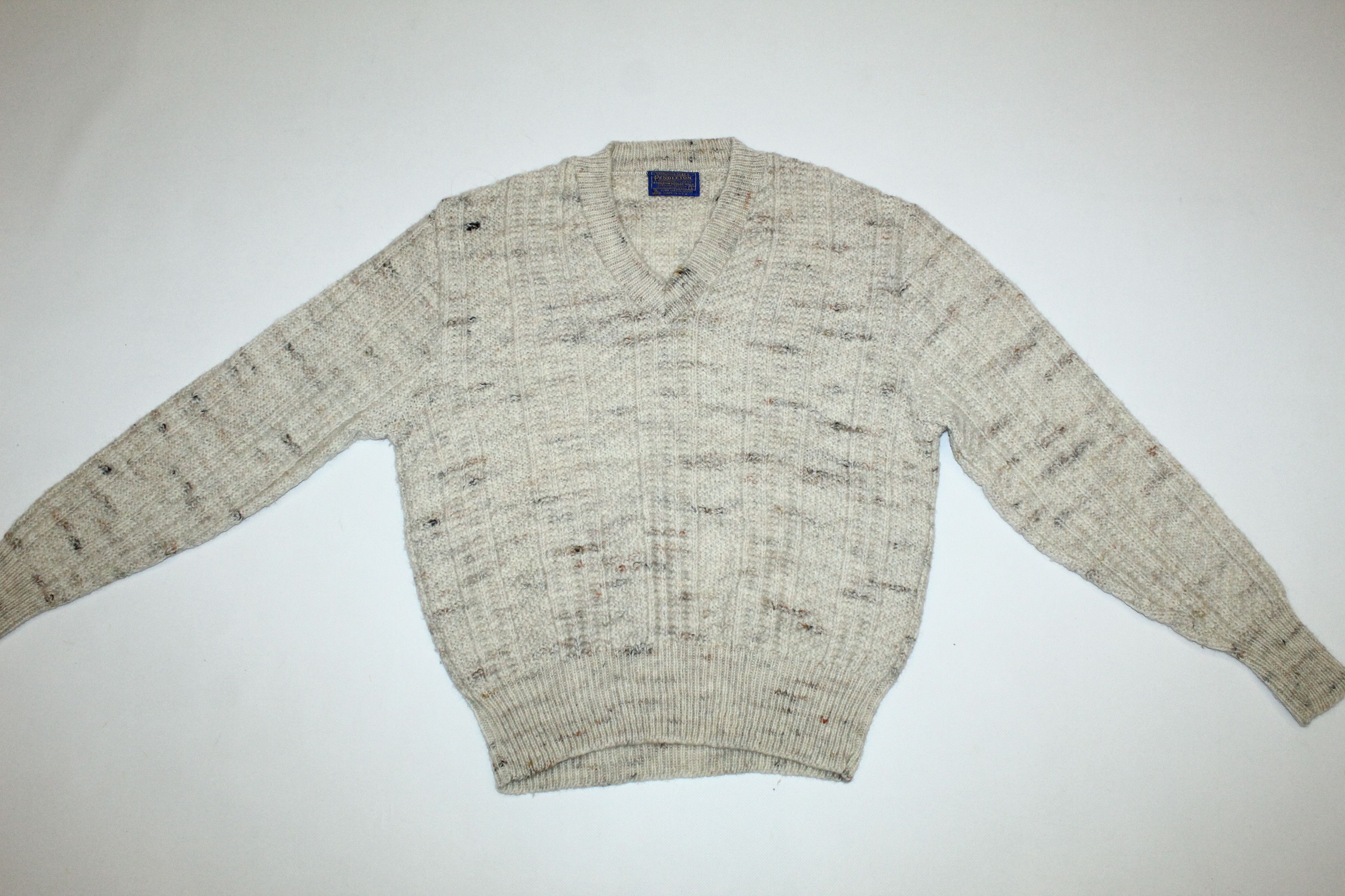 Pendleton Vintage Pendleton Pure Virgin Wool V-Neck Knit Sweater Size US L / EU 52-54 / 3 - 2 Thumbnail