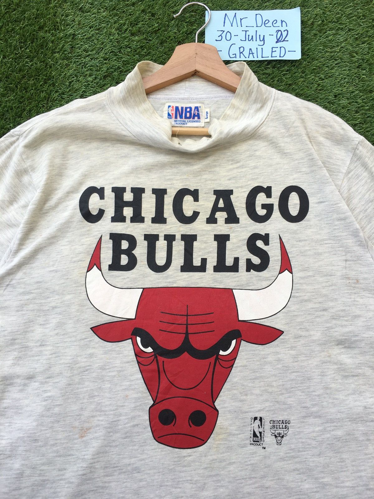 NBA Vintage NBA Chicago Bulls Tshirt Size US L / EU 52-54 / 3 - 1 Thumbnail