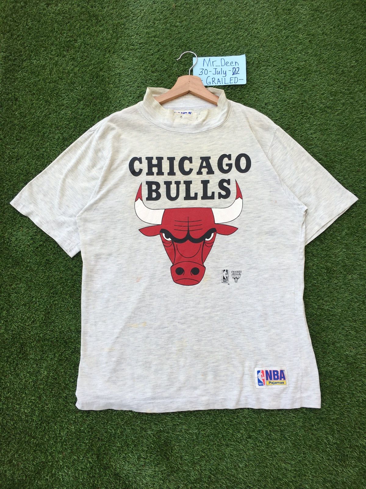 NBA Vintage NBA Chicago Bulls Tshirt Size US L / EU 52-54 / 3 - 2 Thumbnail