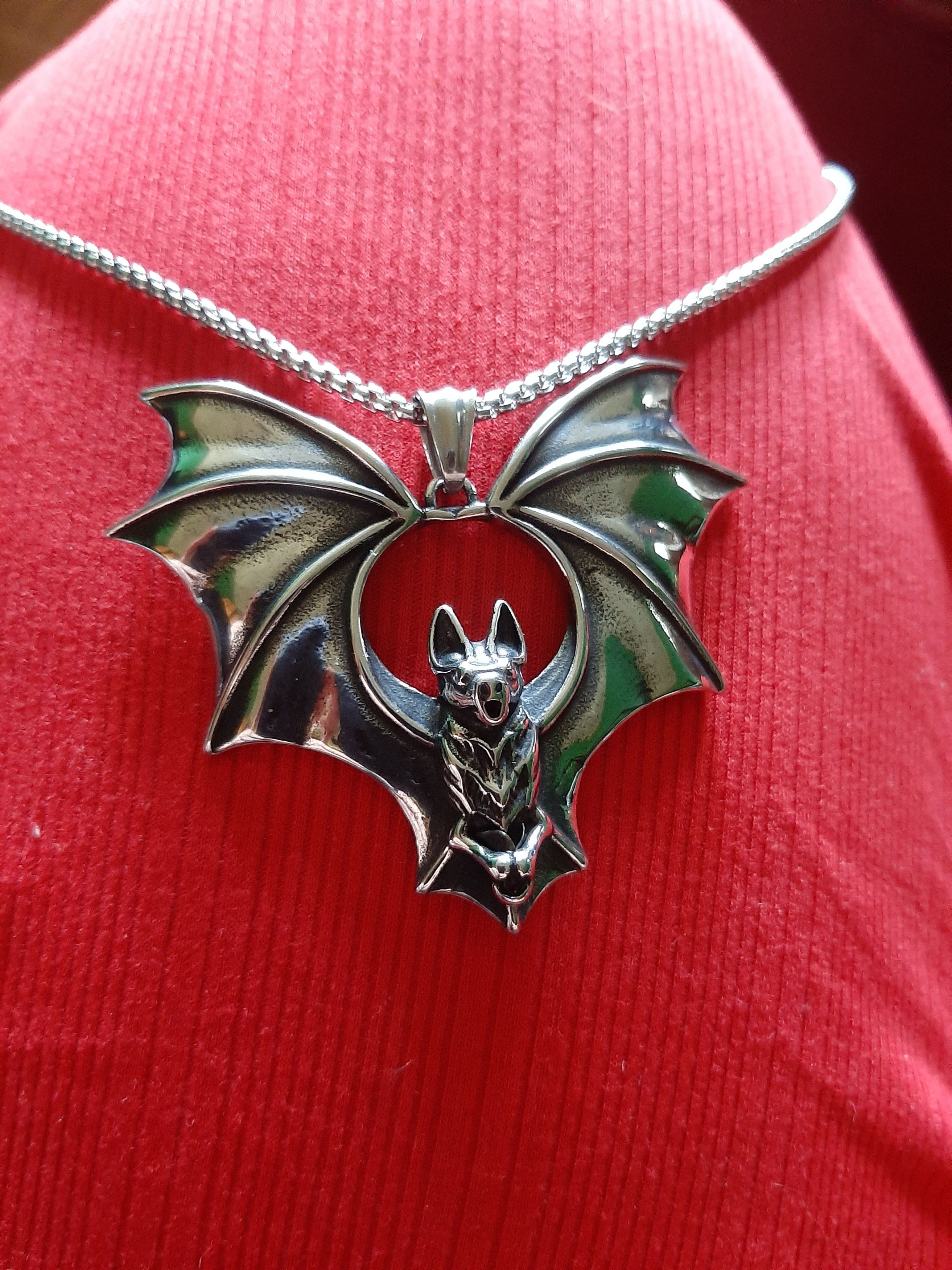 Jewelry Vampire Bat Necklace Size ONE SIZE - 3 Thumbnail