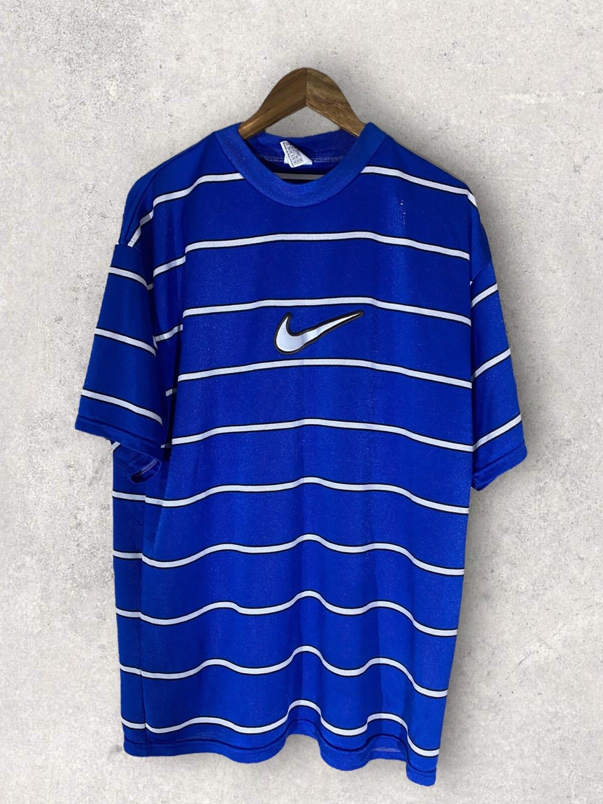 Nike Vintage Nike Striped Center Swoosh T-Shirt Size US XL / EU 56 / 4 - 1 Preview