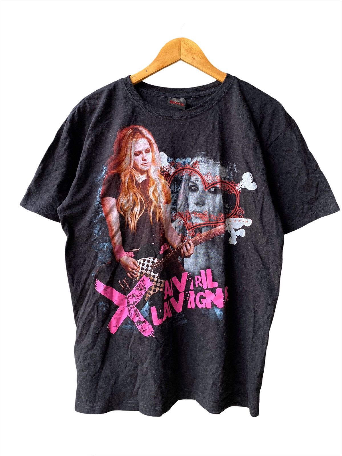 Band Tees ❗️Avril Lavigne Tee Black❗️ Size US M / EU 48-50 / 2 - 1 Thumbnail