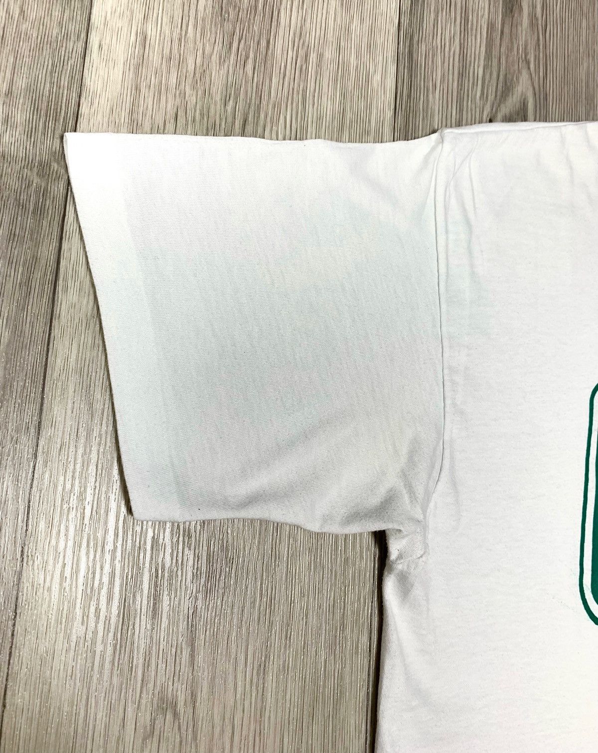 Hanes 1989 vintage T-shirt of Hanes USA 🇺🇸 Size US XL / EU 56 / 4 - 6 Thumbnail