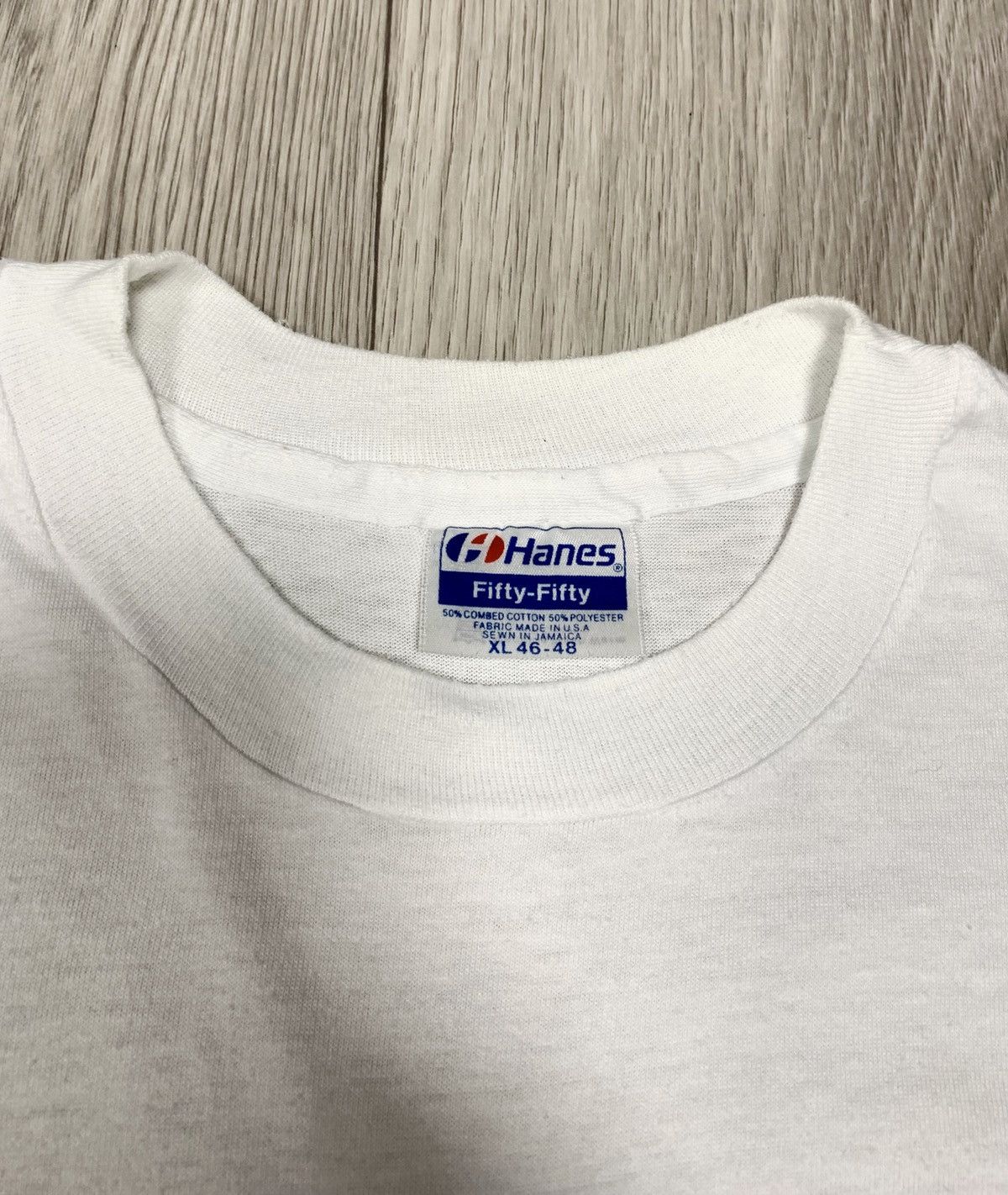 Hanes 1989 vintage T-shirt of Hanes USA 🇺🇸 Size US XL / EU 56 / 4 - 5 Thumbnail