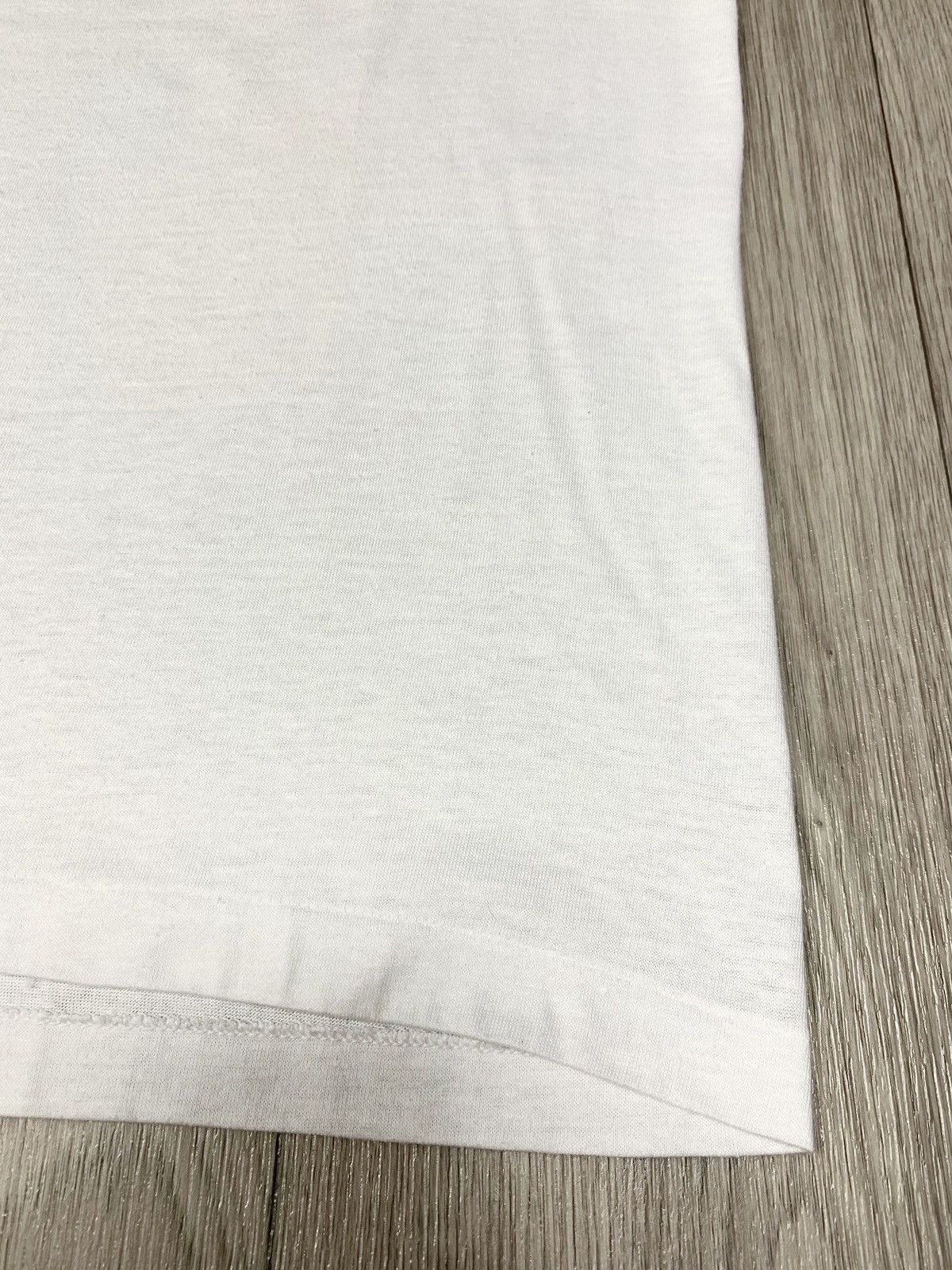 Hanes 1989 vintage T-shirt of Hanes USA 🇺🇸 Size US XL / EU 56 / 4 - 8 Thumbnail