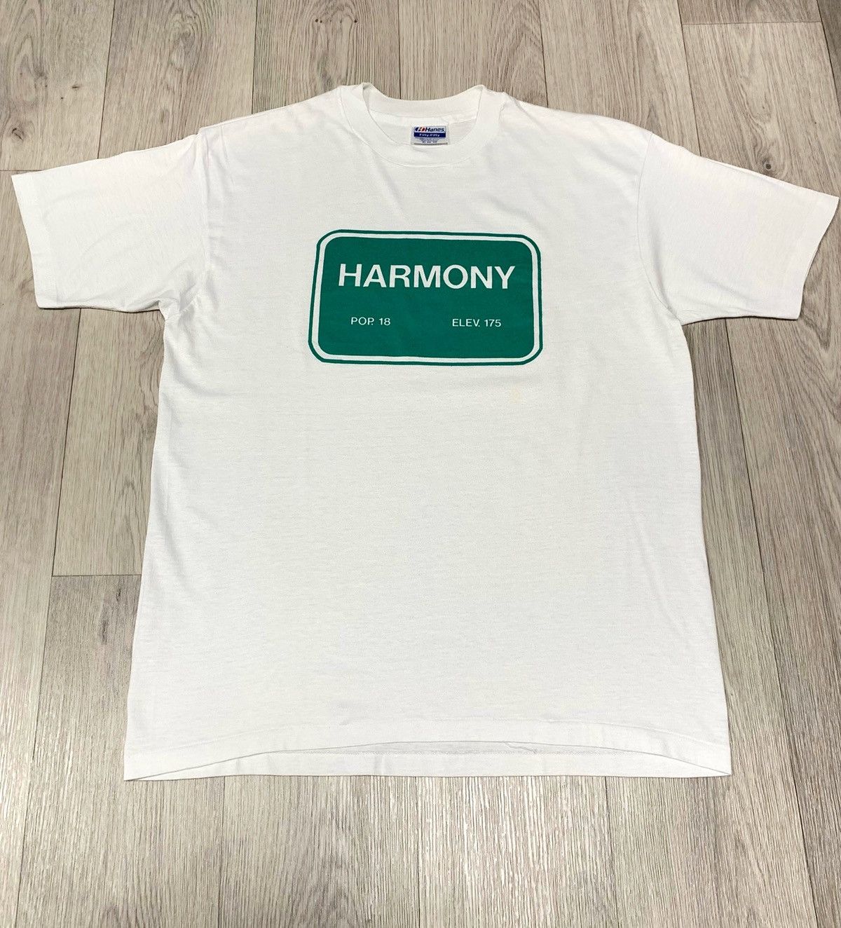 Hanes 1989 vintage T-shirt of Hanes USA 🇺🇸 Size US XL / EU 56 / 4 - 1 Thumbnail