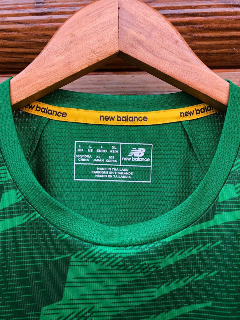 New Balance Celtic new balance soccer jersey Size US L / EU 52-54 / 3 - 5 Thumbnail