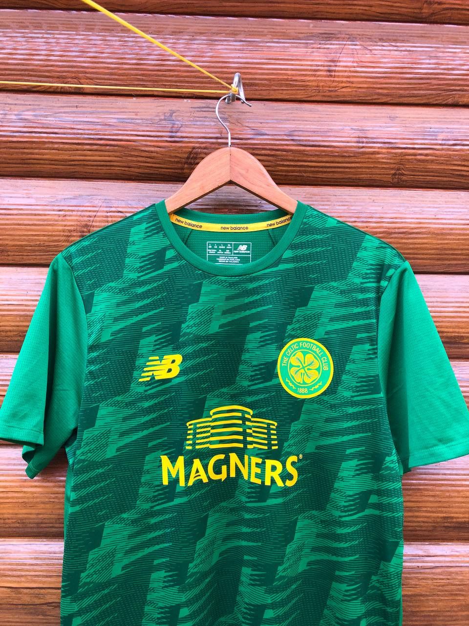 New Balance Celtic new balance soccer jersey Size US L / EU 52-54 / 3 - 2 Thumbnail