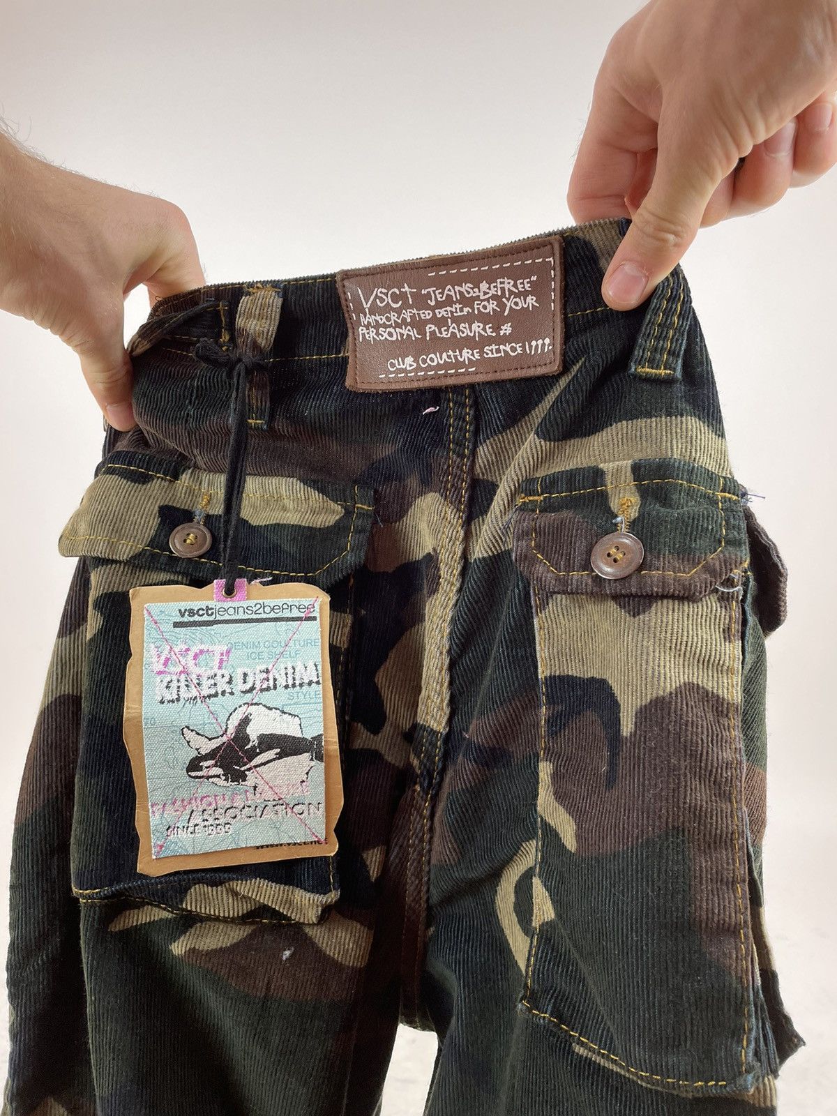Other VSCT Camouflage Velvet corduroy cargo pants multi pockets Size US 34 / EU 50 - 14 Thumbnail