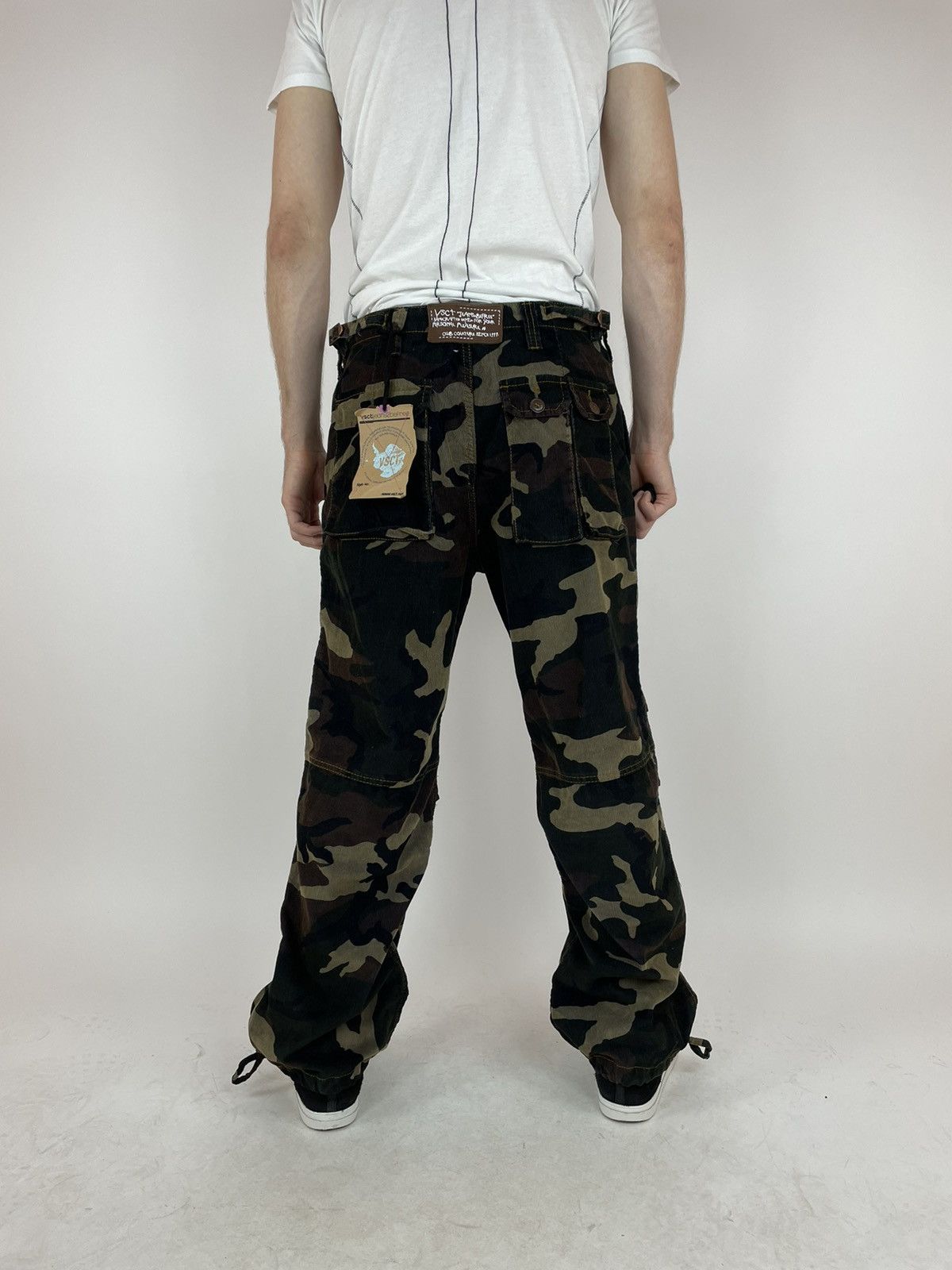 Other VSCT Camouflage Velvet corduroy cargo pants multi pockets Size US 34 / EU 50 - 10 Thumbnail