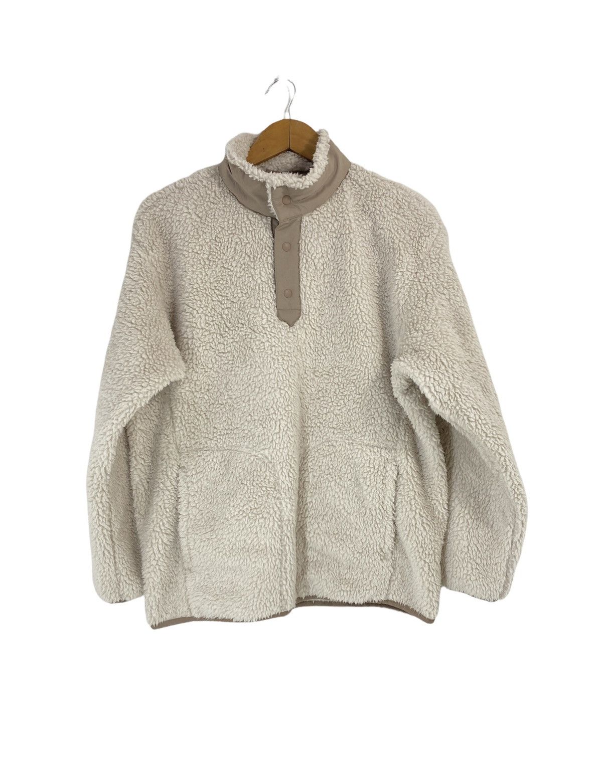 White Mountaineering White Mountaineering X Uniqlo Sherpa Fleece Jacket Size US XL / EU 56 / 4 - 1 Thumbnail
