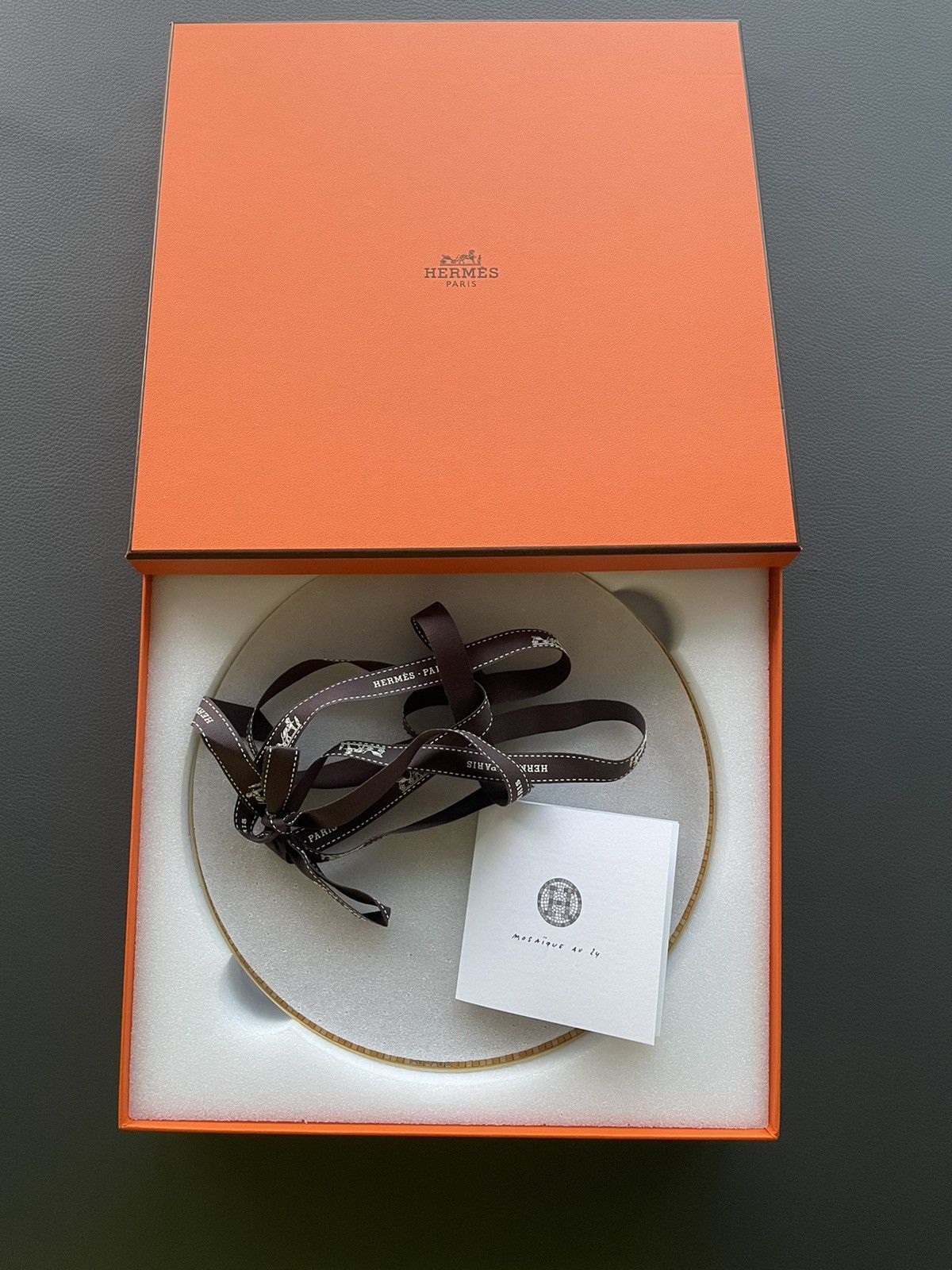 Hermes Brand New Limited H Logo Hermes Mosaique Plate Size ONE SIZE - 18 Thumbnail