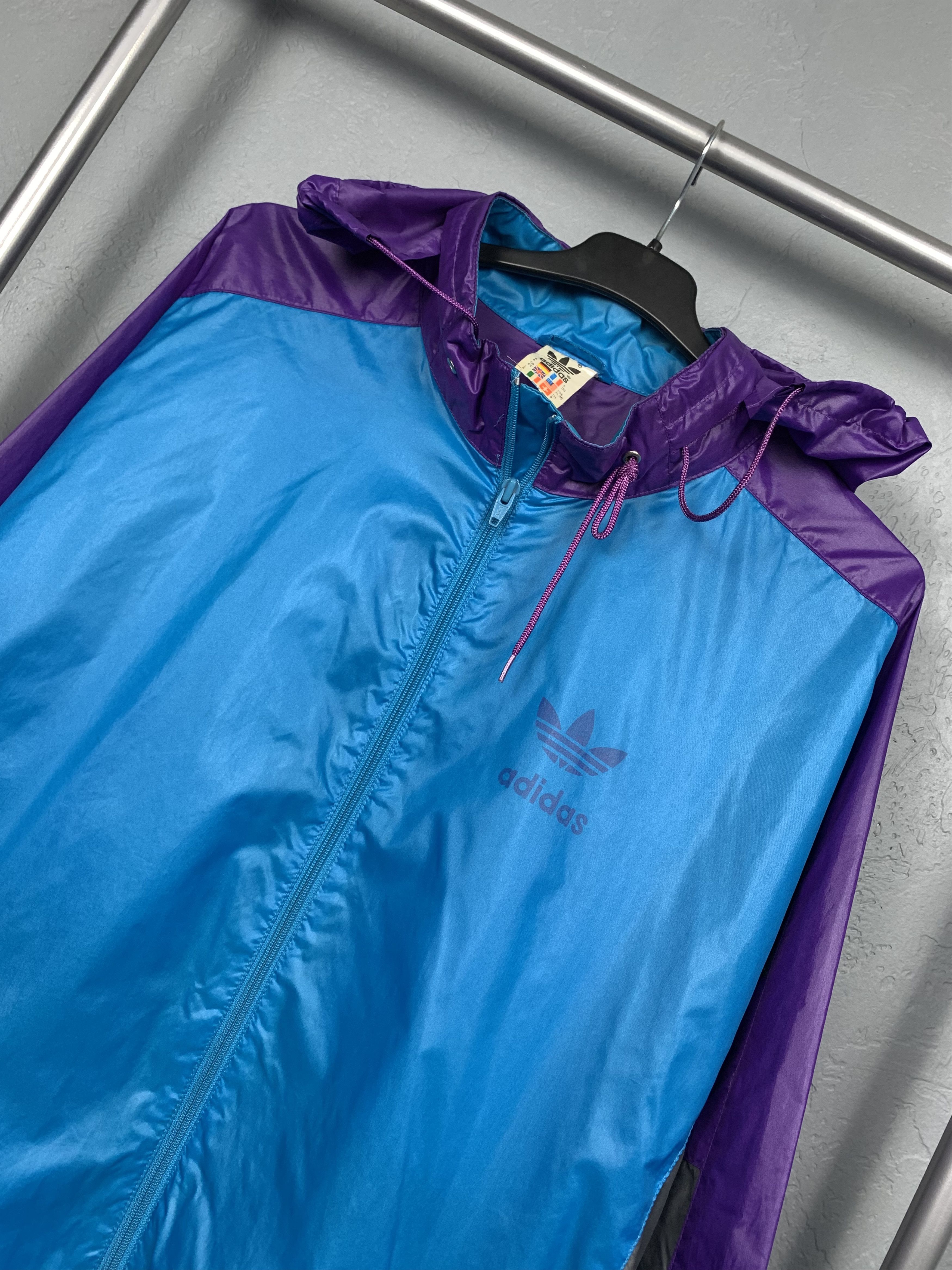 Adidas Adidas 90s Vintage Windbreaker Mens Jacket Size US XL / EU 56 / 4 - 2 Thumbnail