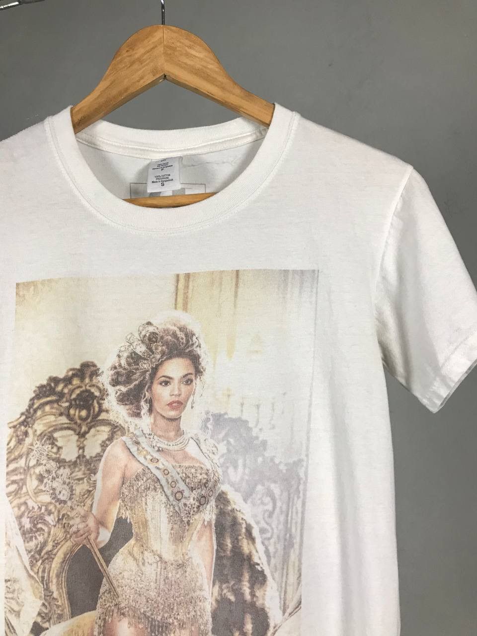 Band Tees Beyoncé vintage band tour tee Size US S / EU 44-46 / 1 - 2 Thumbnail