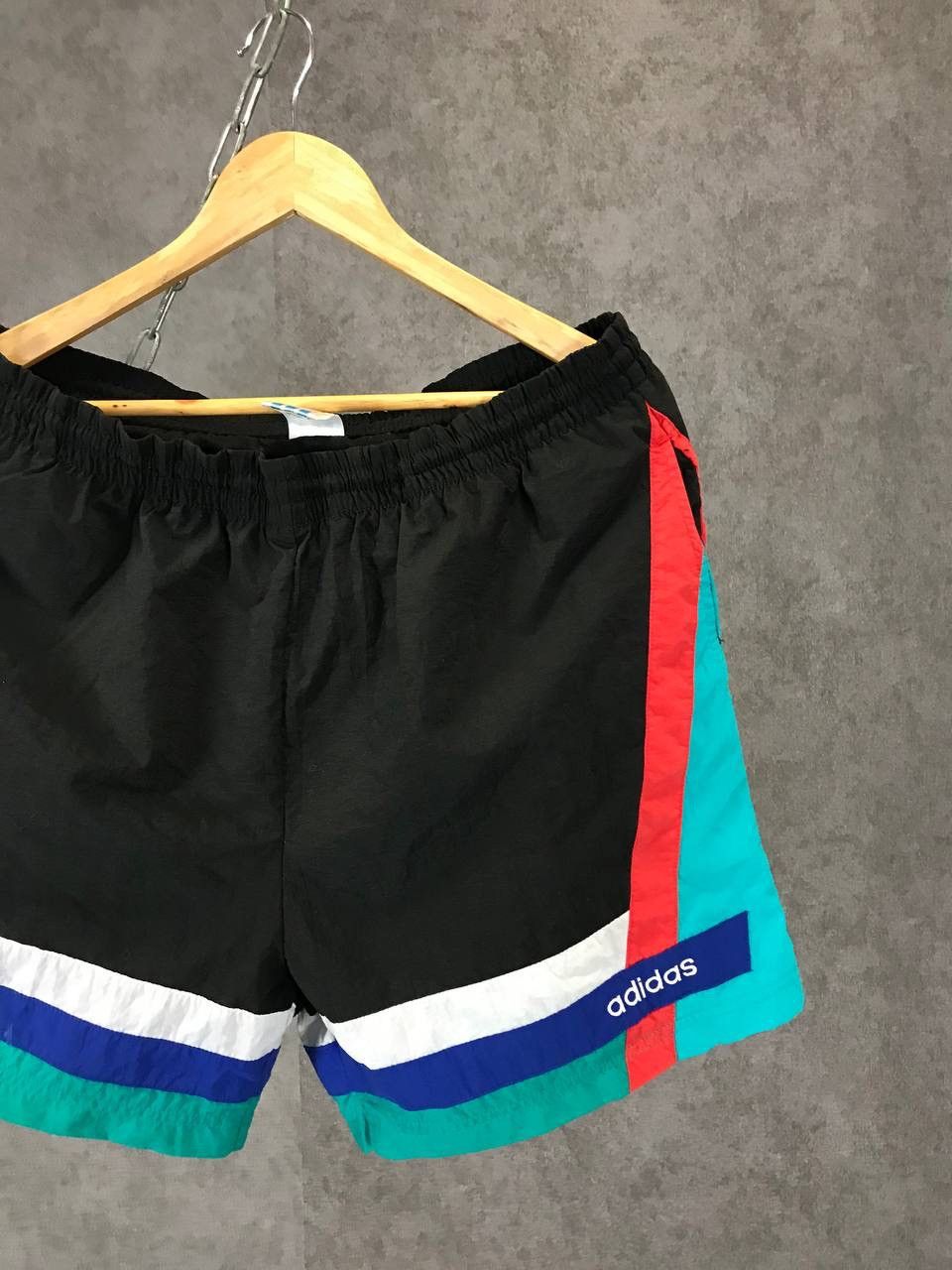 Adidas Adidas vintage streetwear shorts Size US 36 / EU 52 - 2 Thumbnail