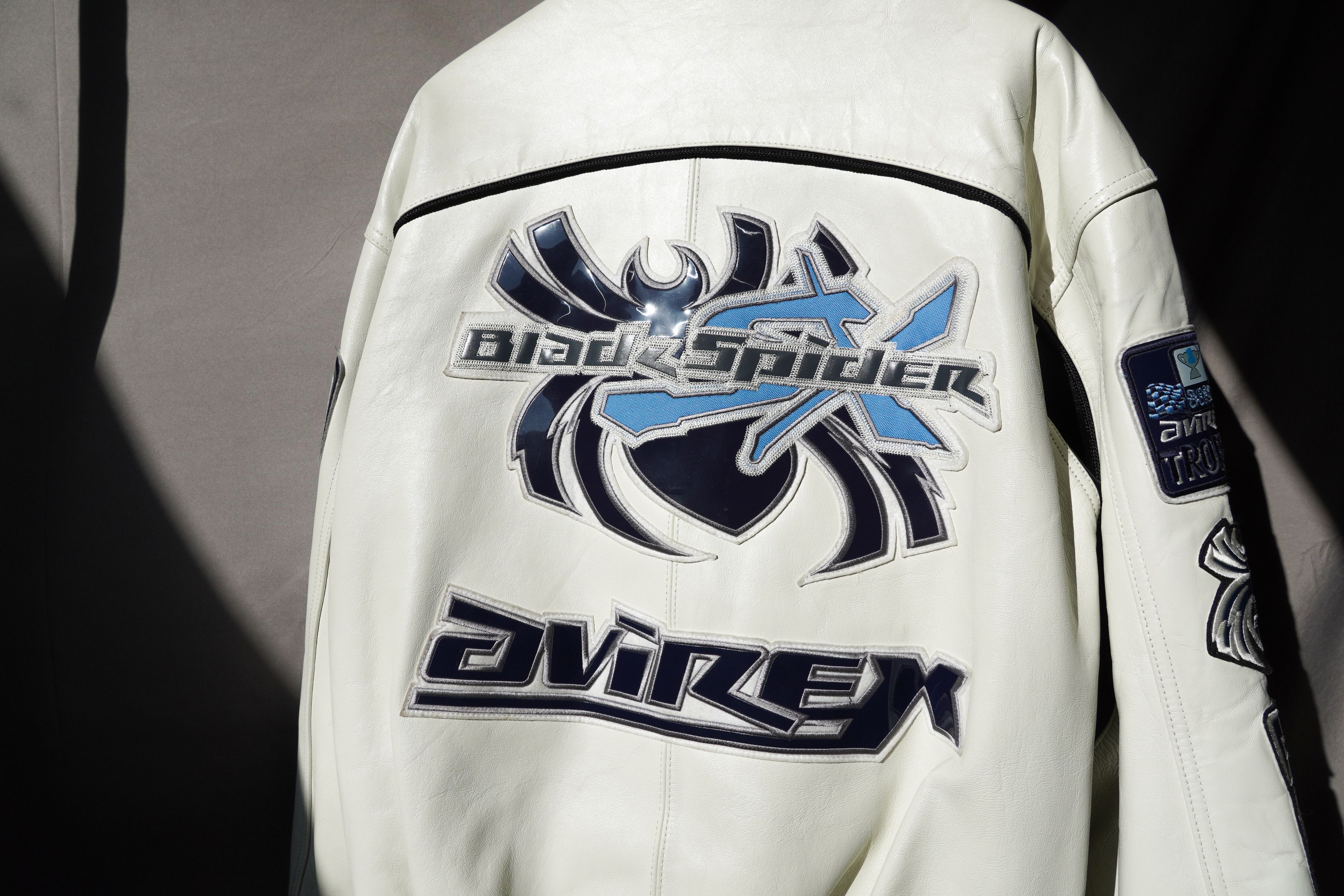 Avirex AVIREX Black-Spider 🕷️(Rare & As New) Size US M / EU 48-50 / 2 - 9 Thumbnail