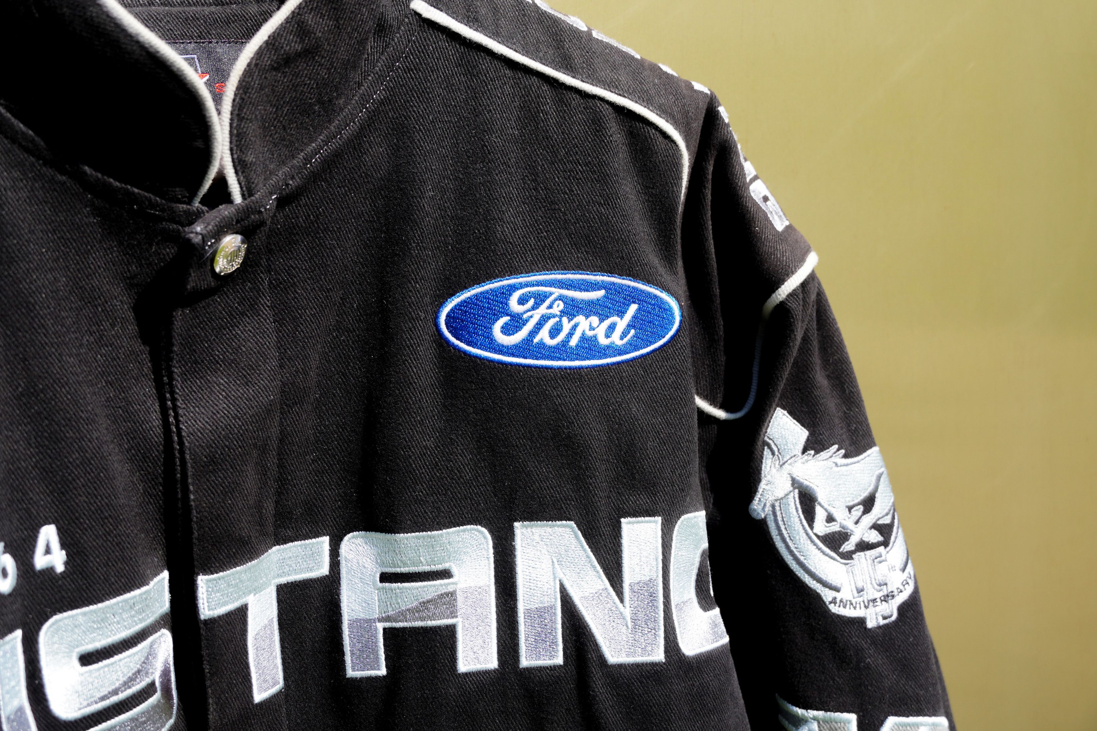 Mustang × NASCAR × Vintage NASCAR Mustang jacket 🐎🏎️ Size US M / EU 48-50 / 2 - 15 Thumbnail