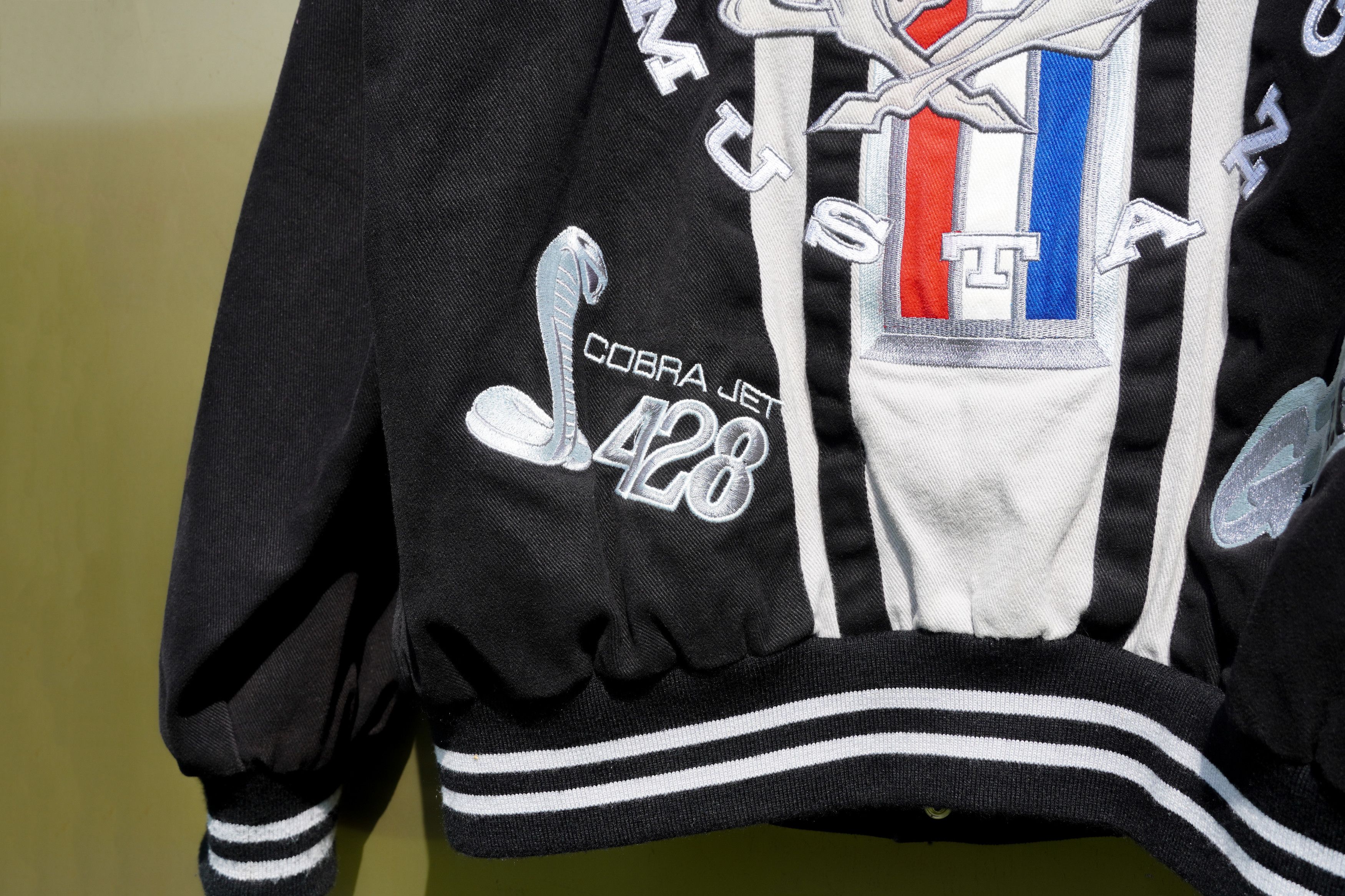 Mustang × NASCAR × Vintage NASCAR Mustang jacket 🐎🏎️ Size US M / EU 48-50 / 2 - 17 Thumbnail
